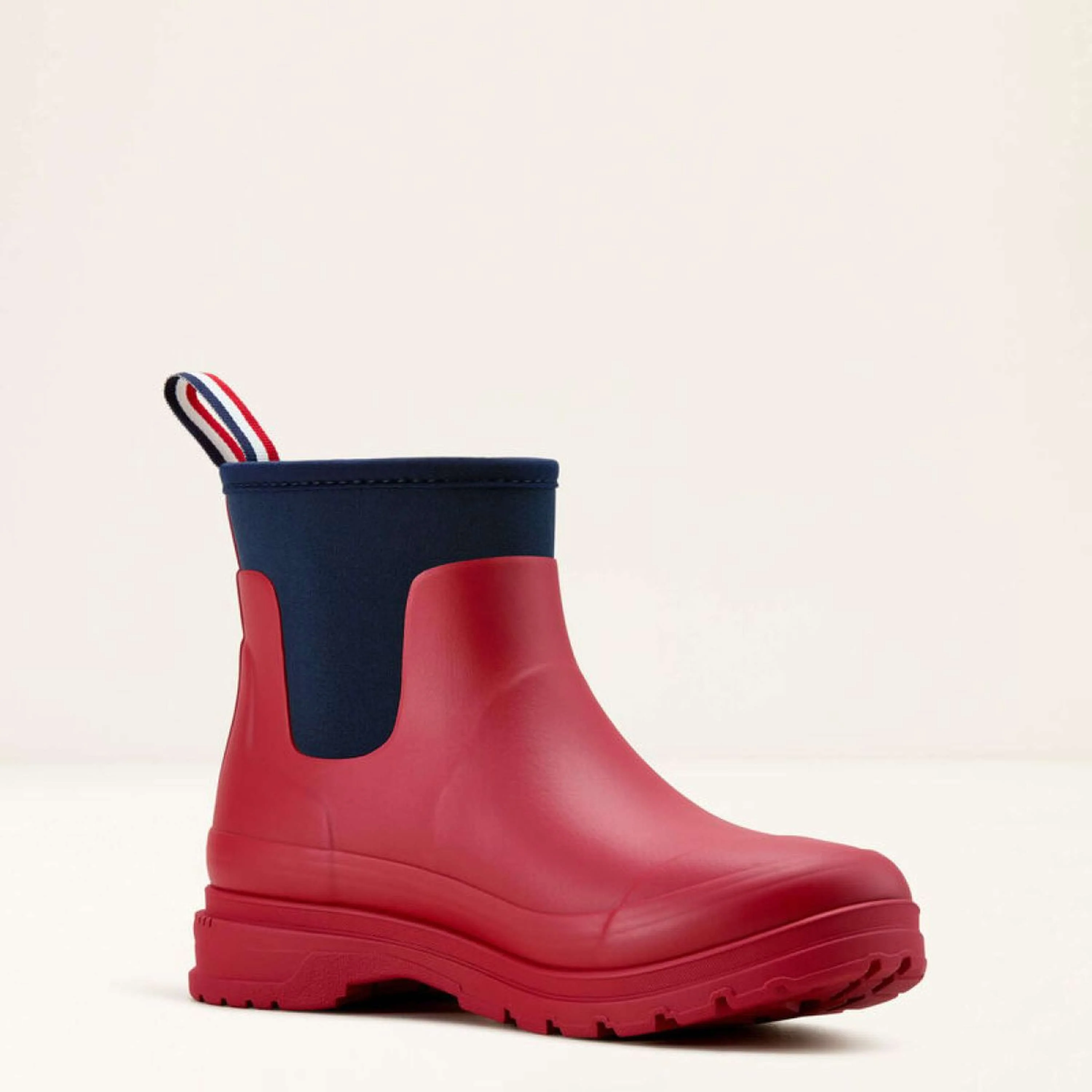 Ariat Stallschuhe Kelmarsh Shortie Damen Team Rot/Marineblau - Image 3