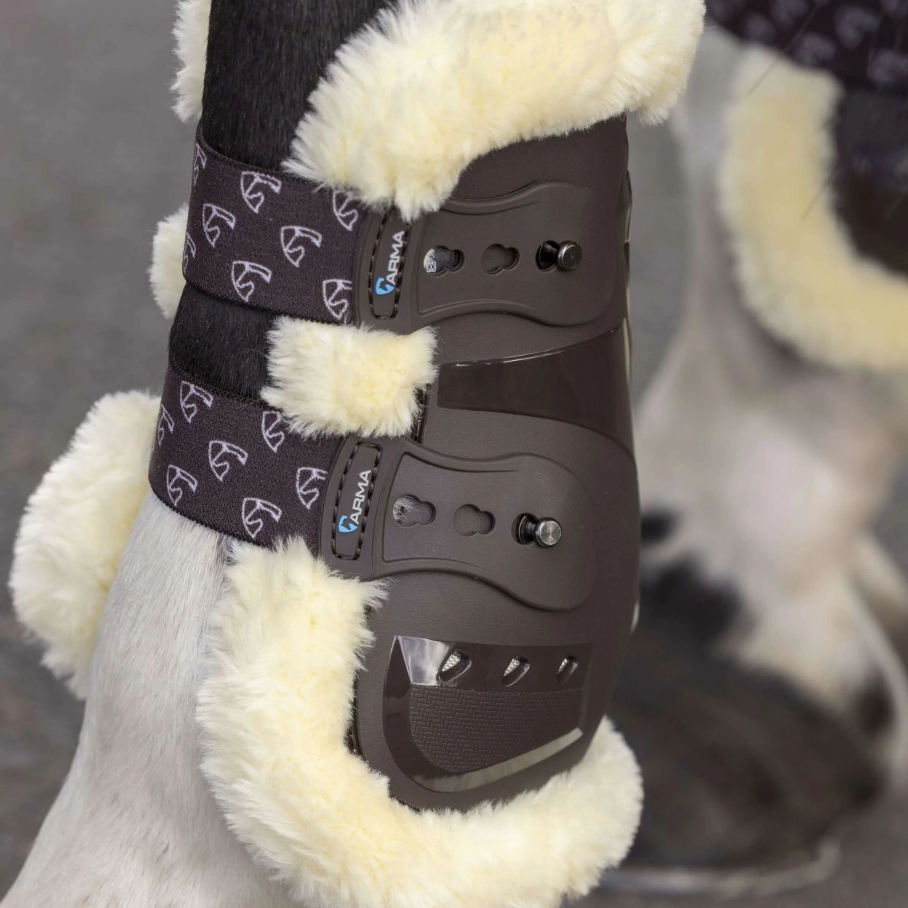 Arma by Shires Fesselkopfgamasche Carbon Pro SupaFleece Braun - Image 3