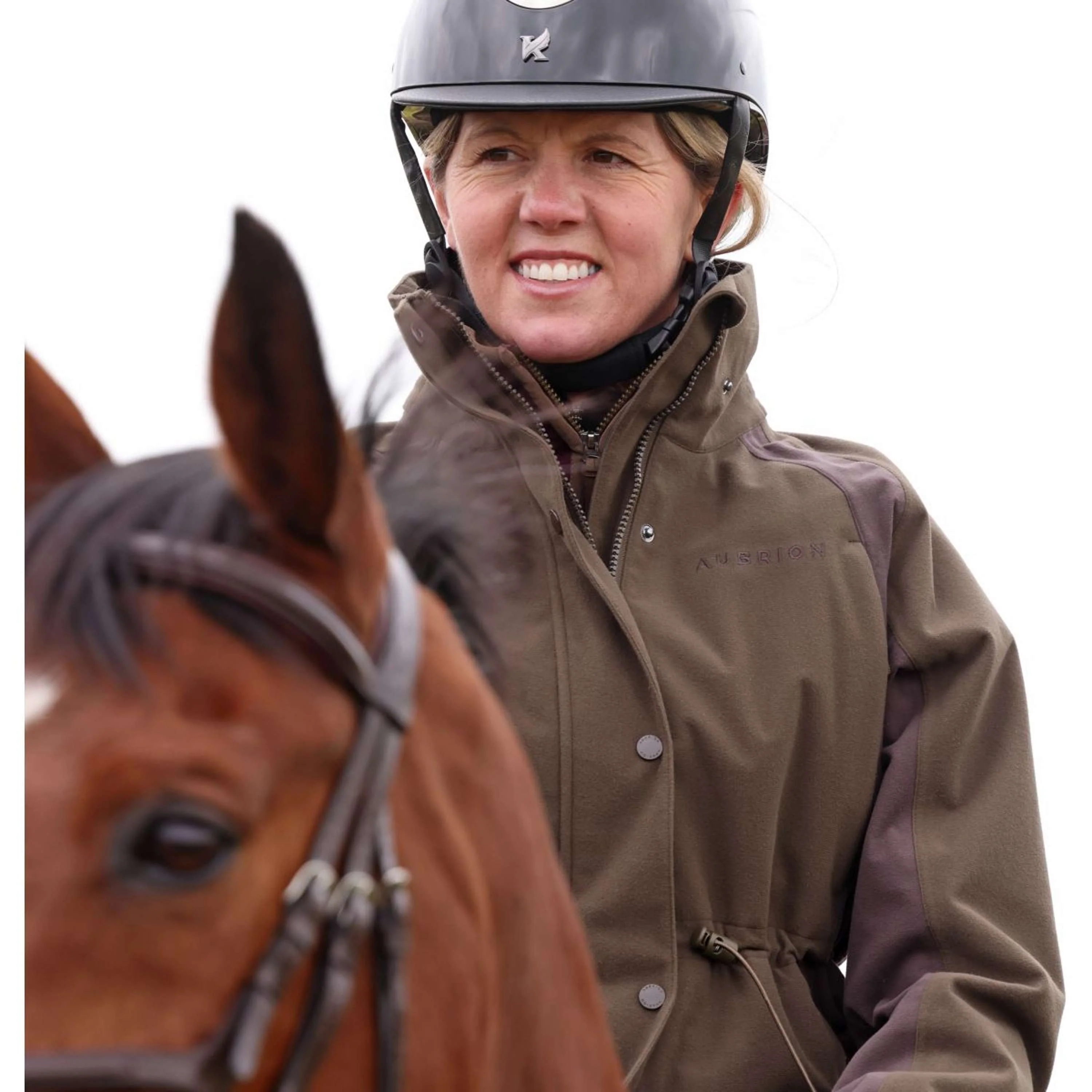 Aubrion by Shires Jacke Heritage Dunkelolive - Image 10