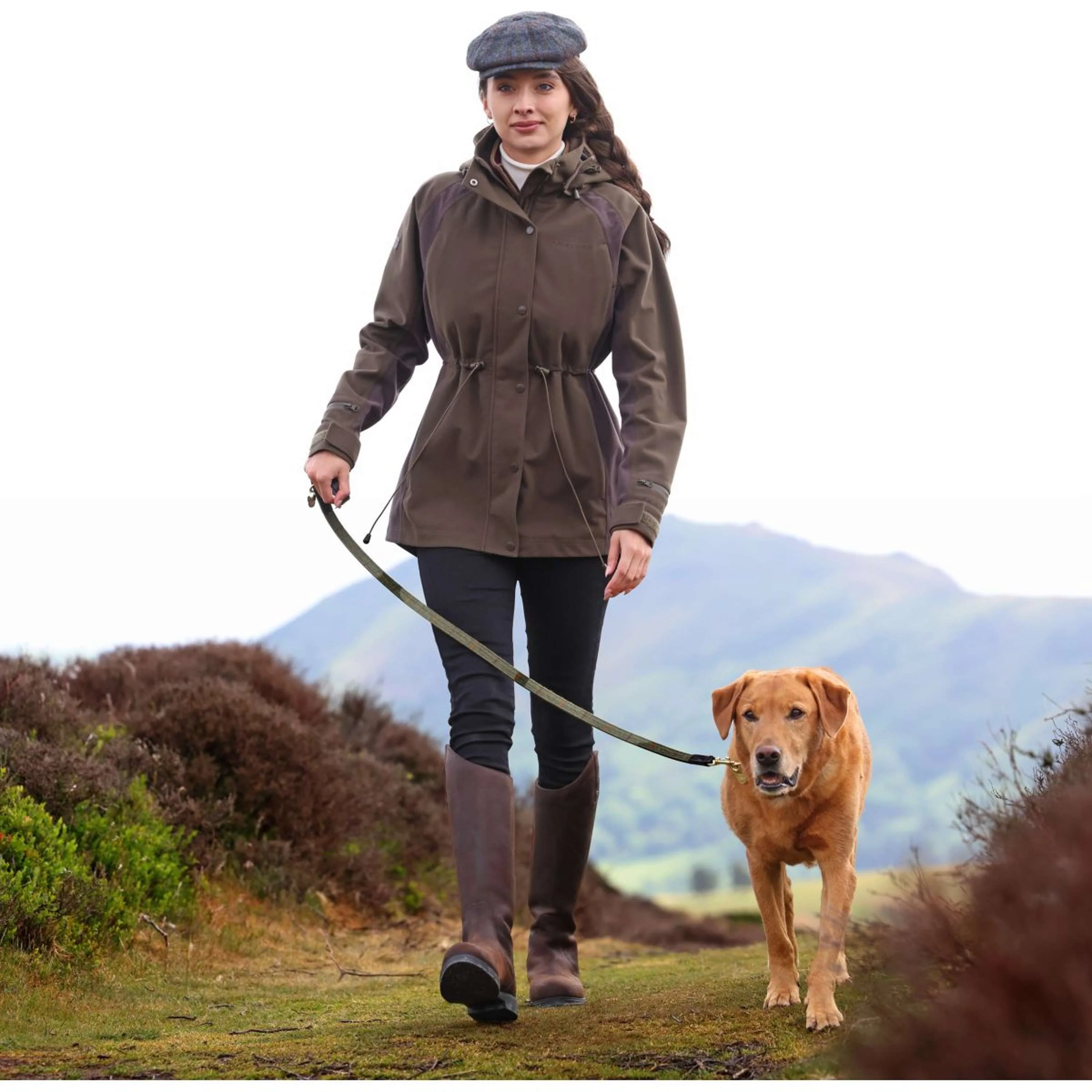 Aubrion by Shires Jacke Heritage Dunkelolive - Image 14