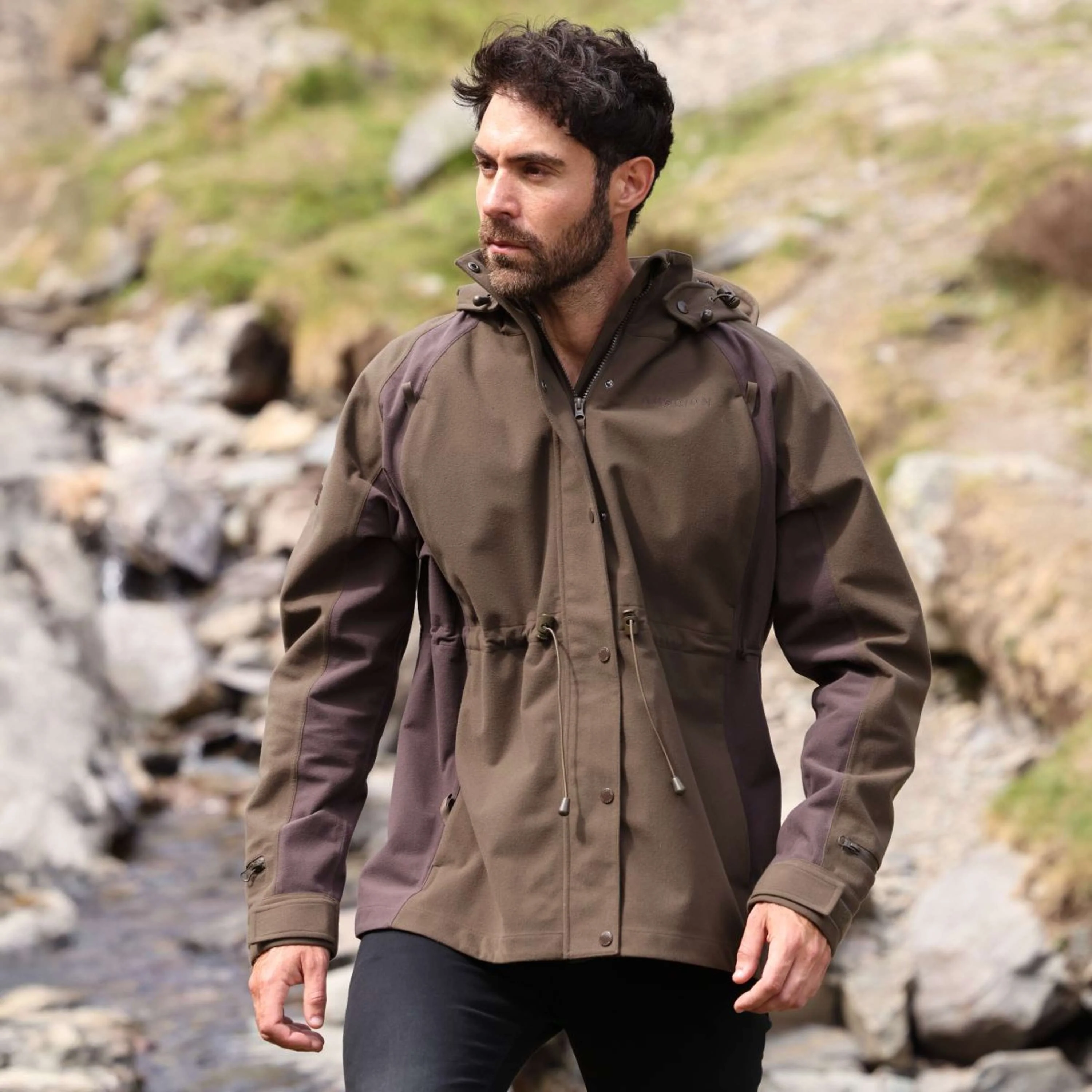 Aubrion by Shires Jacke Heritage Dunkelolive - Image 34