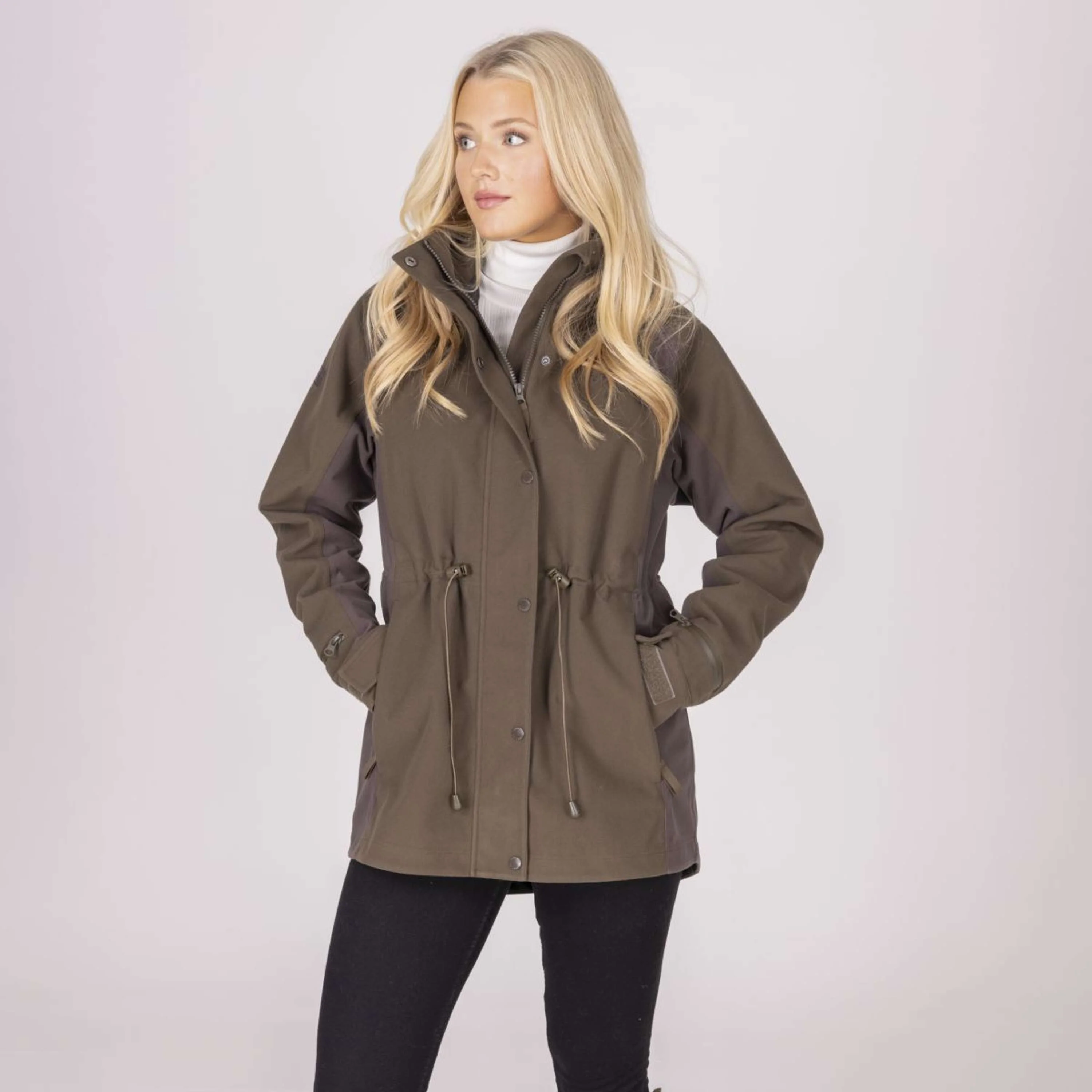 Aubrion by Shires Jacke Heritage Dunkelolive - Image 42