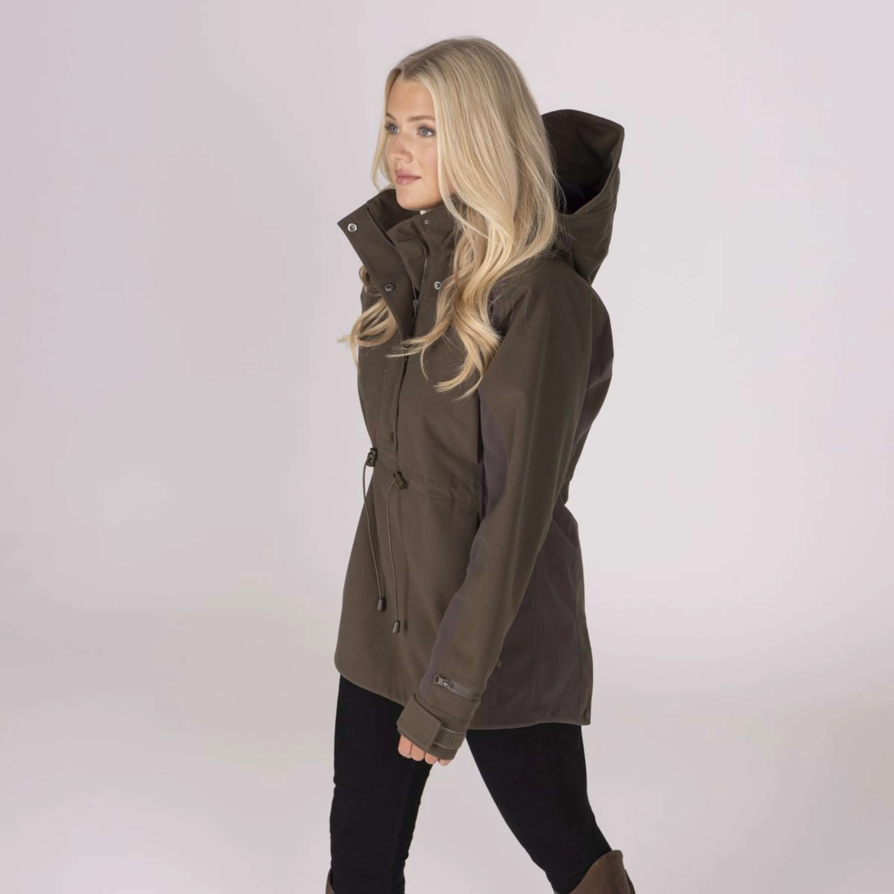 Aubrion by Shires Pullover Heritage Dunkelolive - Image 29