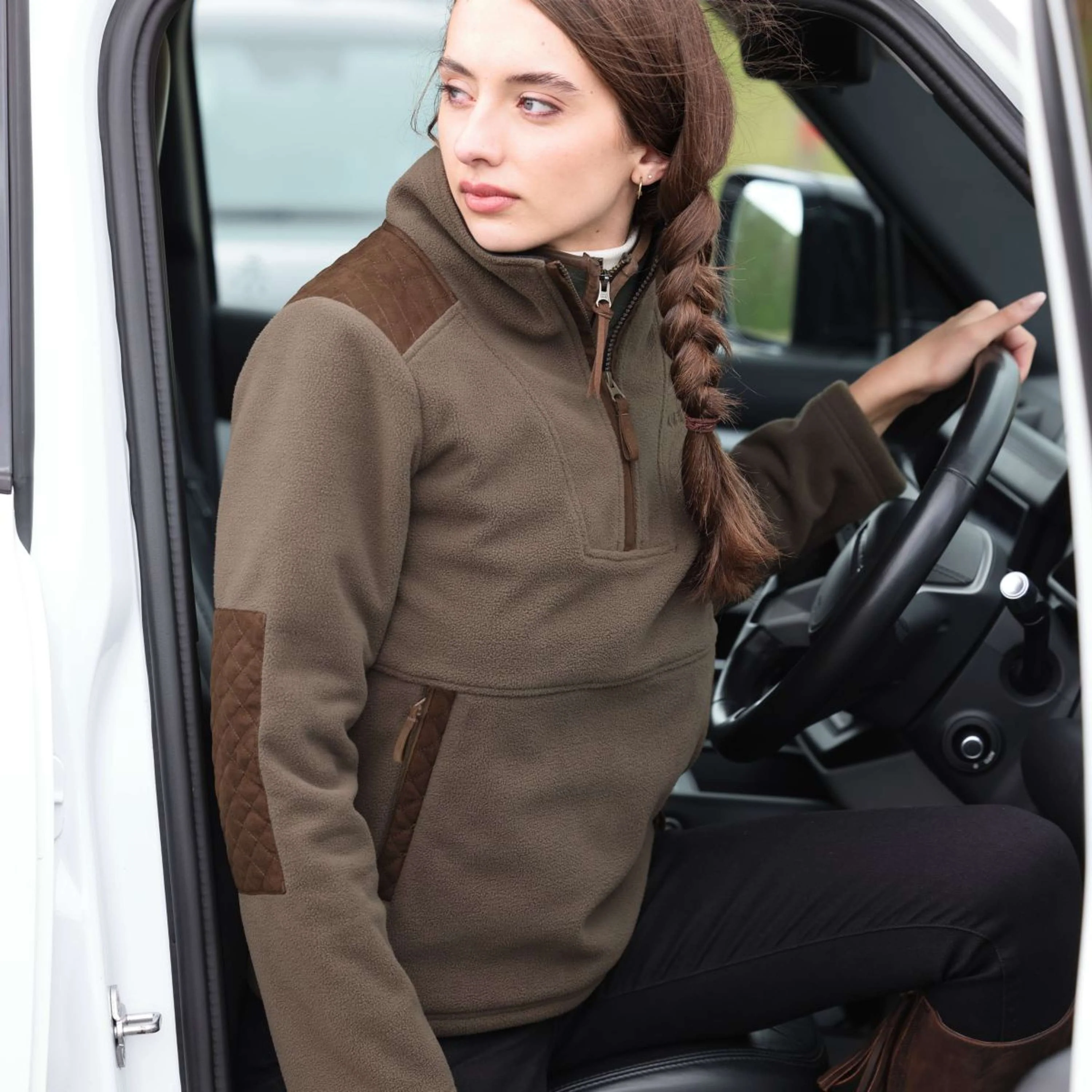 Aubrion by Shires Pullover Heritage Fleece Dunkelolive - Image 25