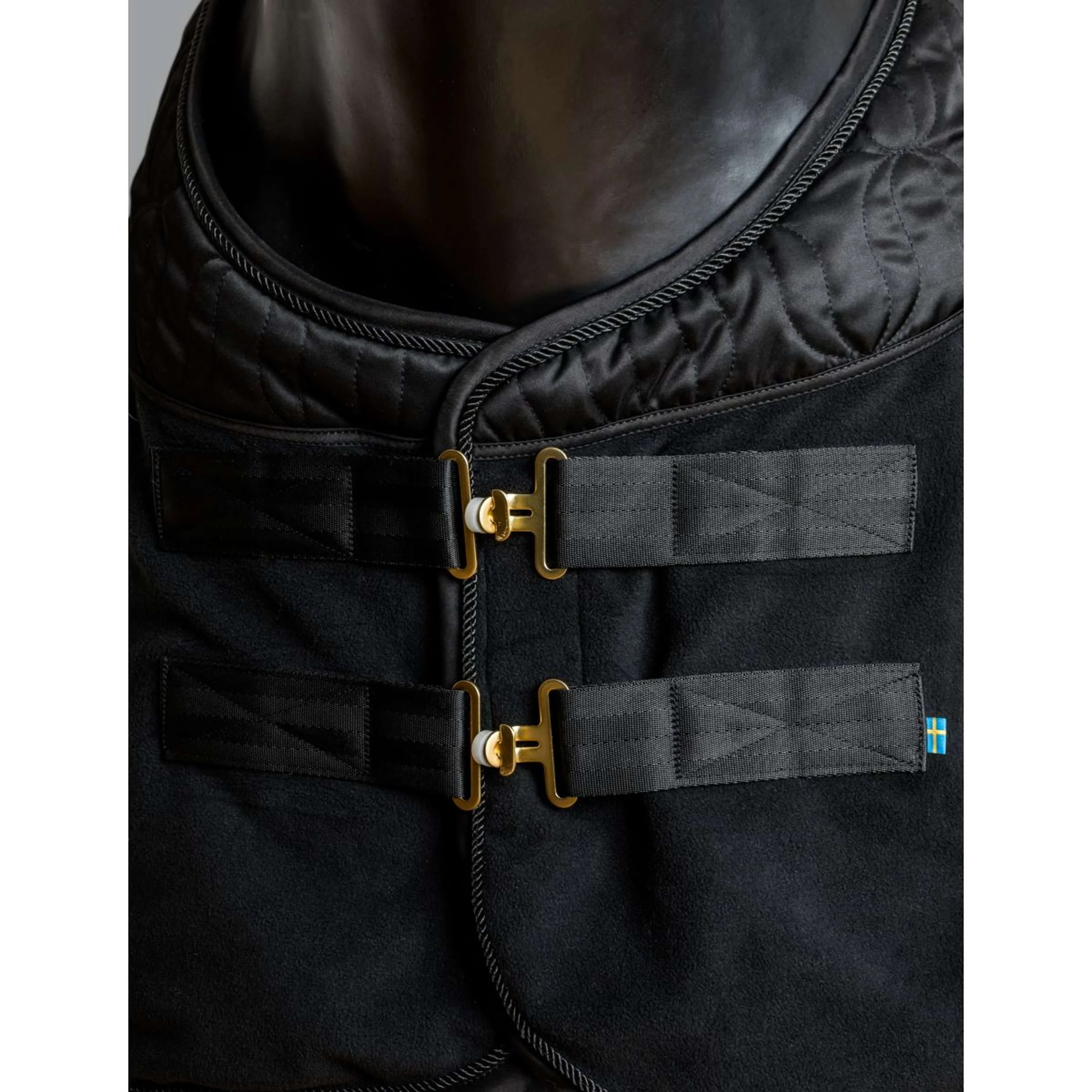 Back on Track Abschwitzdecke Deep Nights Fleece Schwarz - Image 4