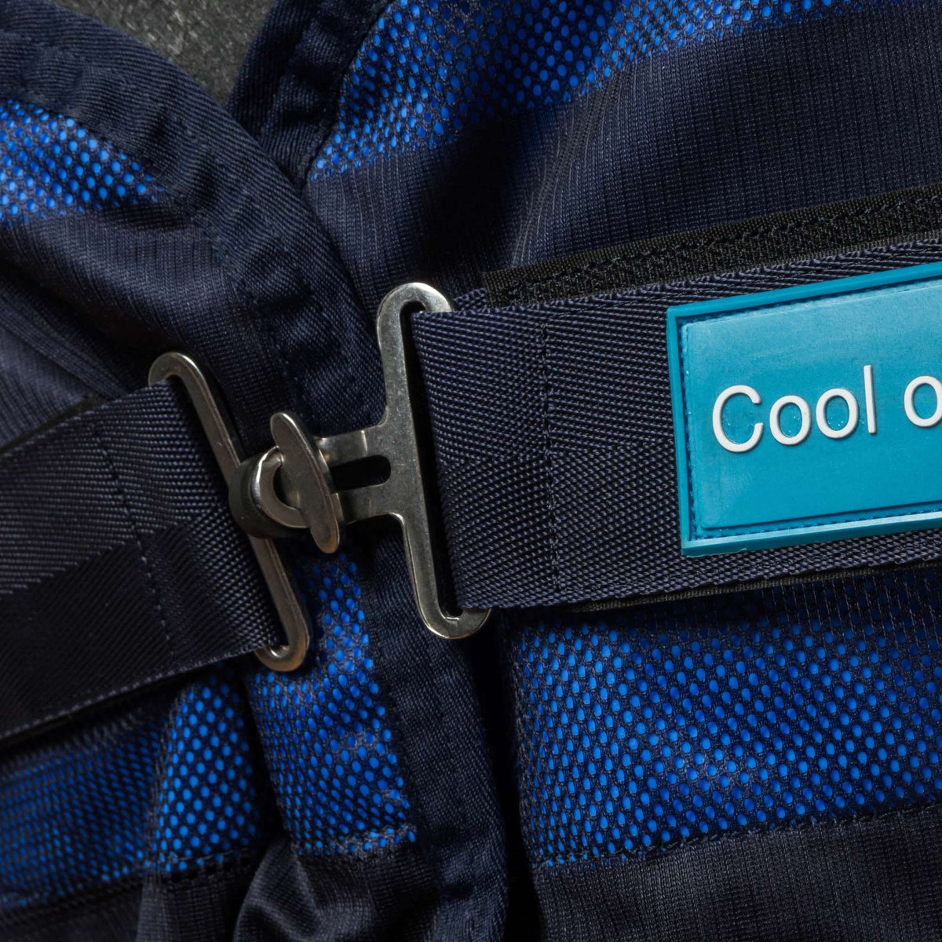 Cool on Track Feinmaschig Decke Blau - Image 3