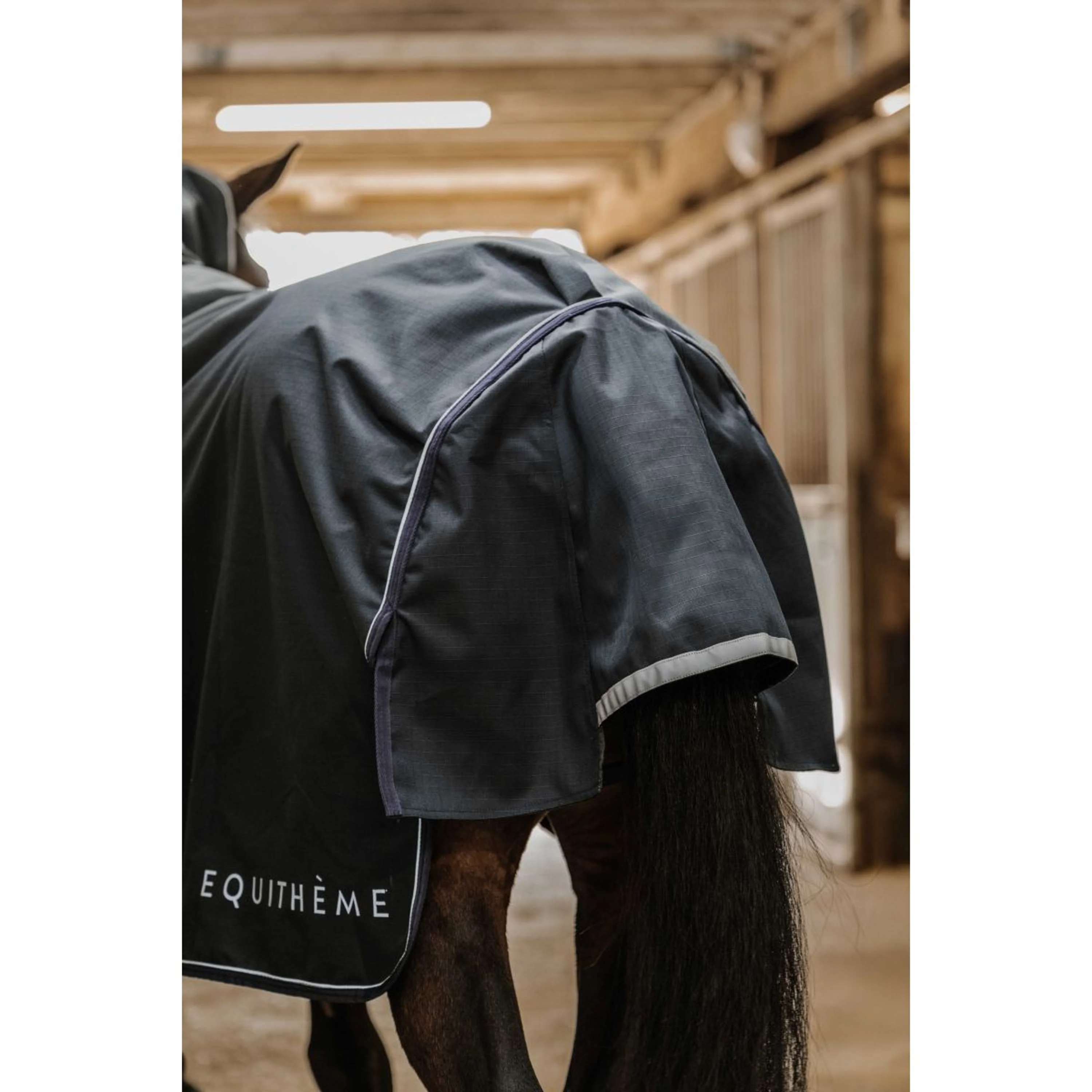 EQUITHÈME Outdoordecke Anatomic Combi 1200D 100g Navy - Image 6