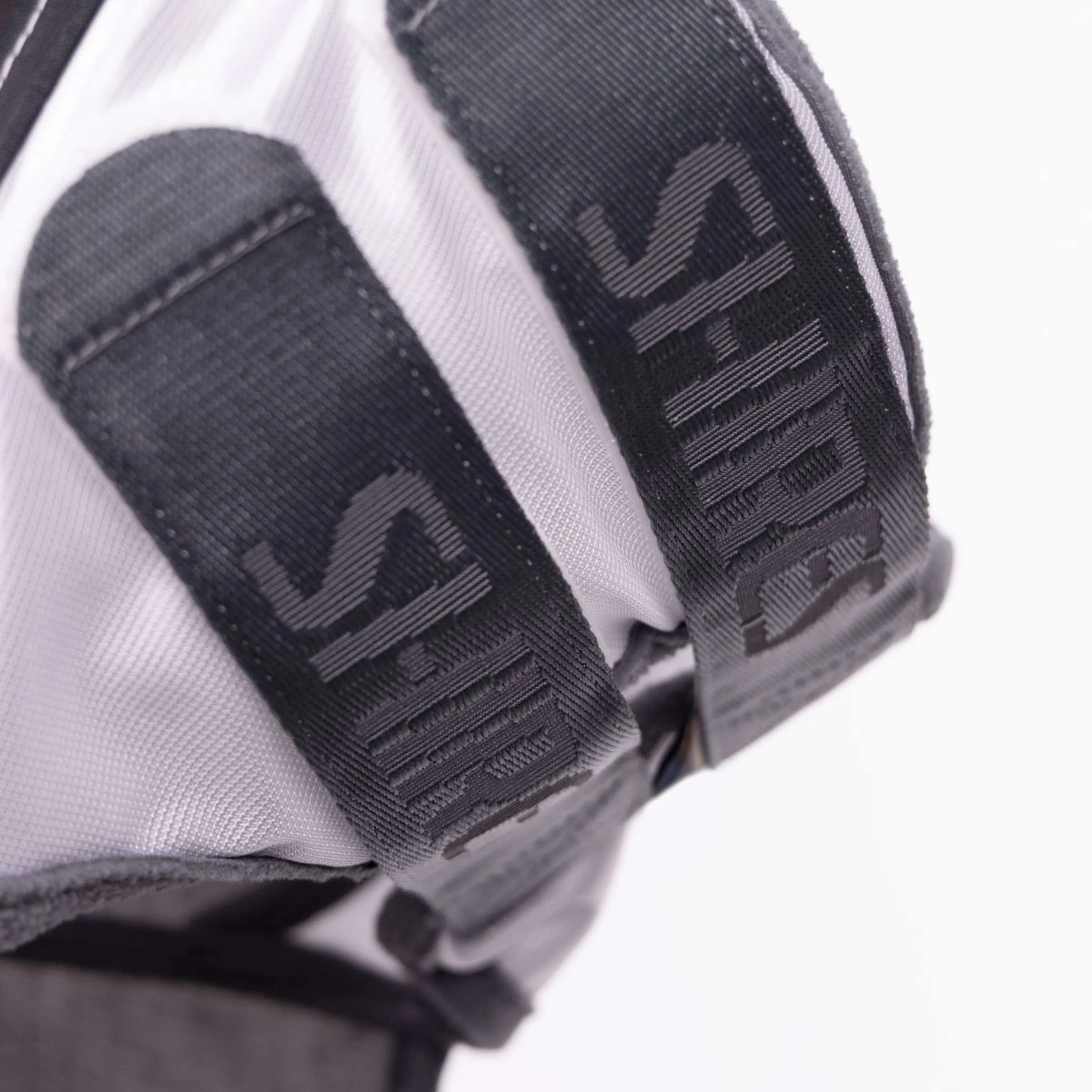FlyGuard by Shires Fliegenmaske Pro Sun Shade mit Ohren Weiß - Image 6