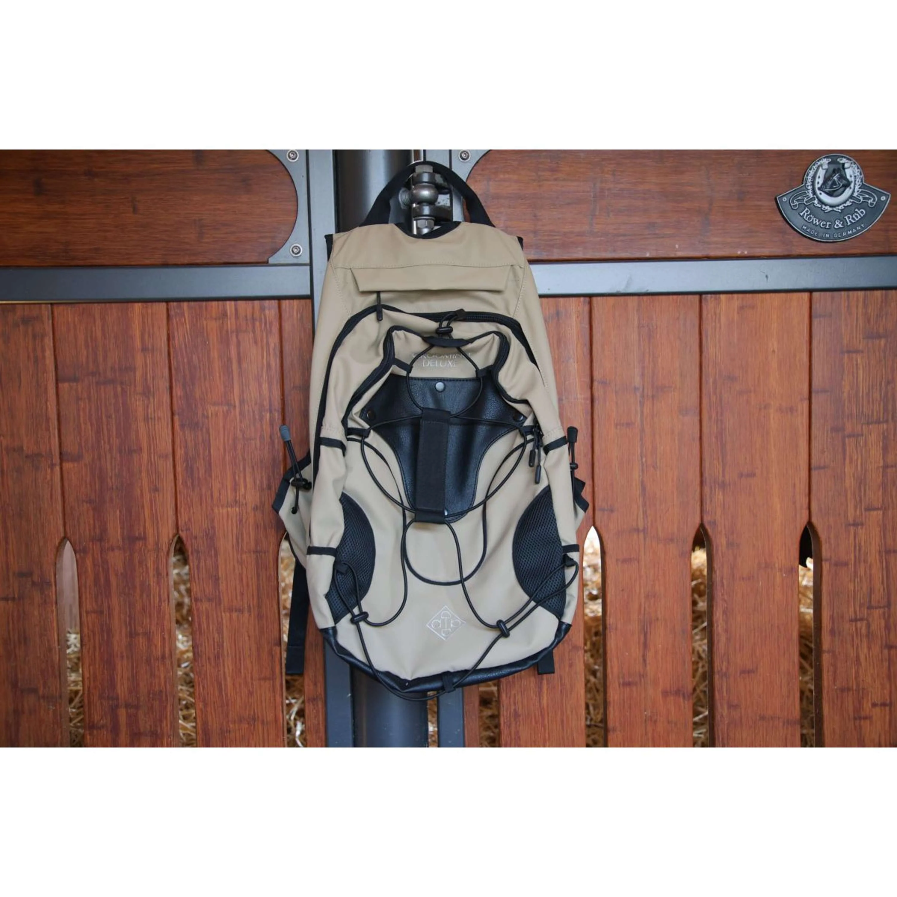 Grooming Deluxe by Kentucky Grooming Backpack Beige - Image 4