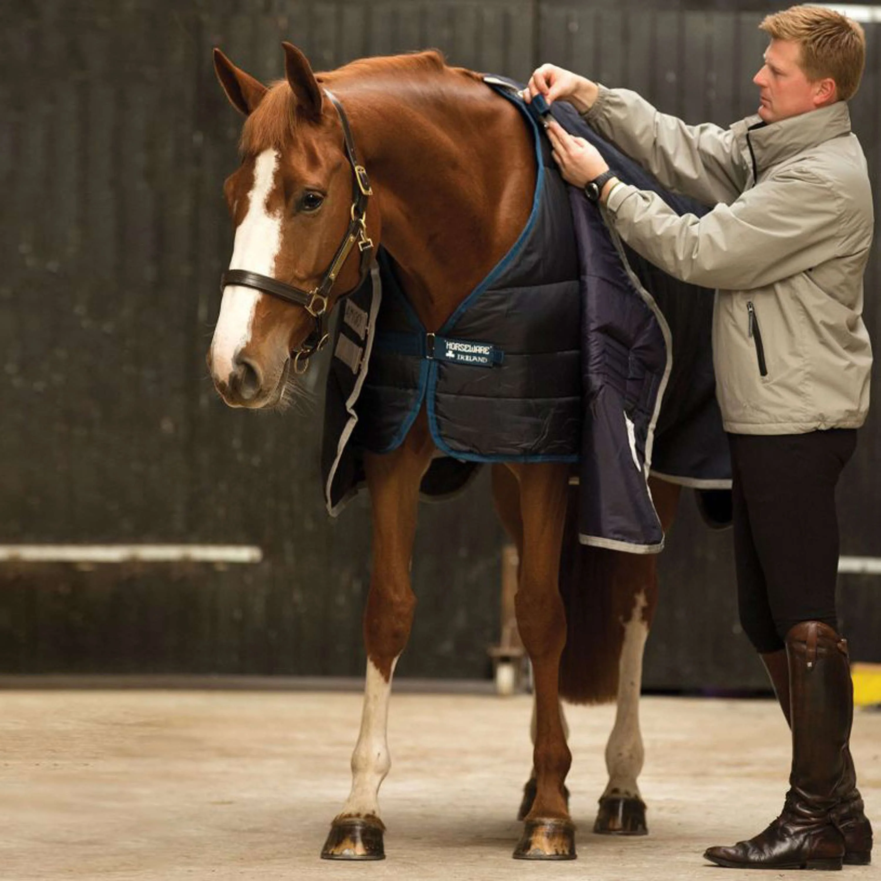 Horseware Liner 300g Navy - Image 3