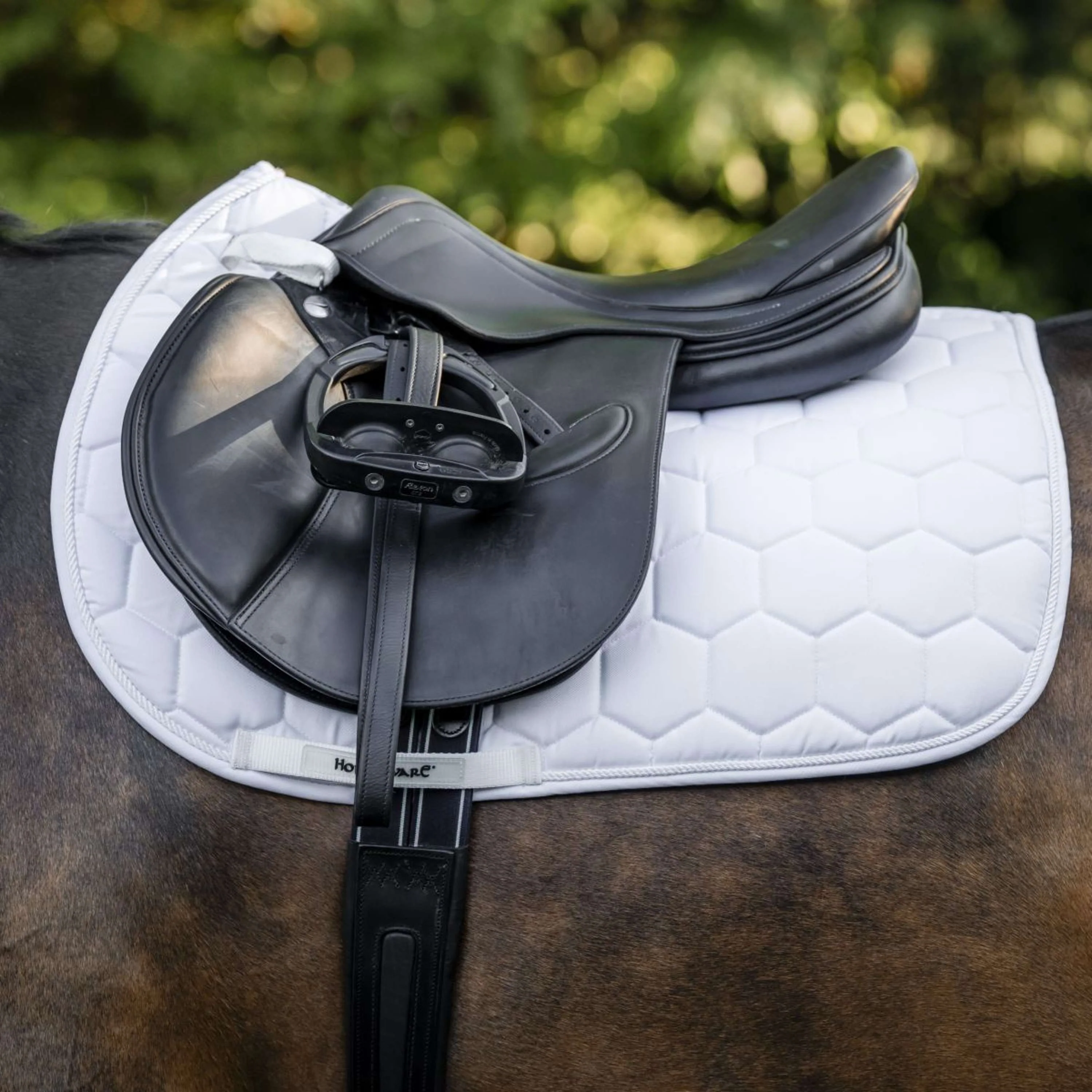 Horseware Schabracke Ionic Close Contact Weiß - Image 2