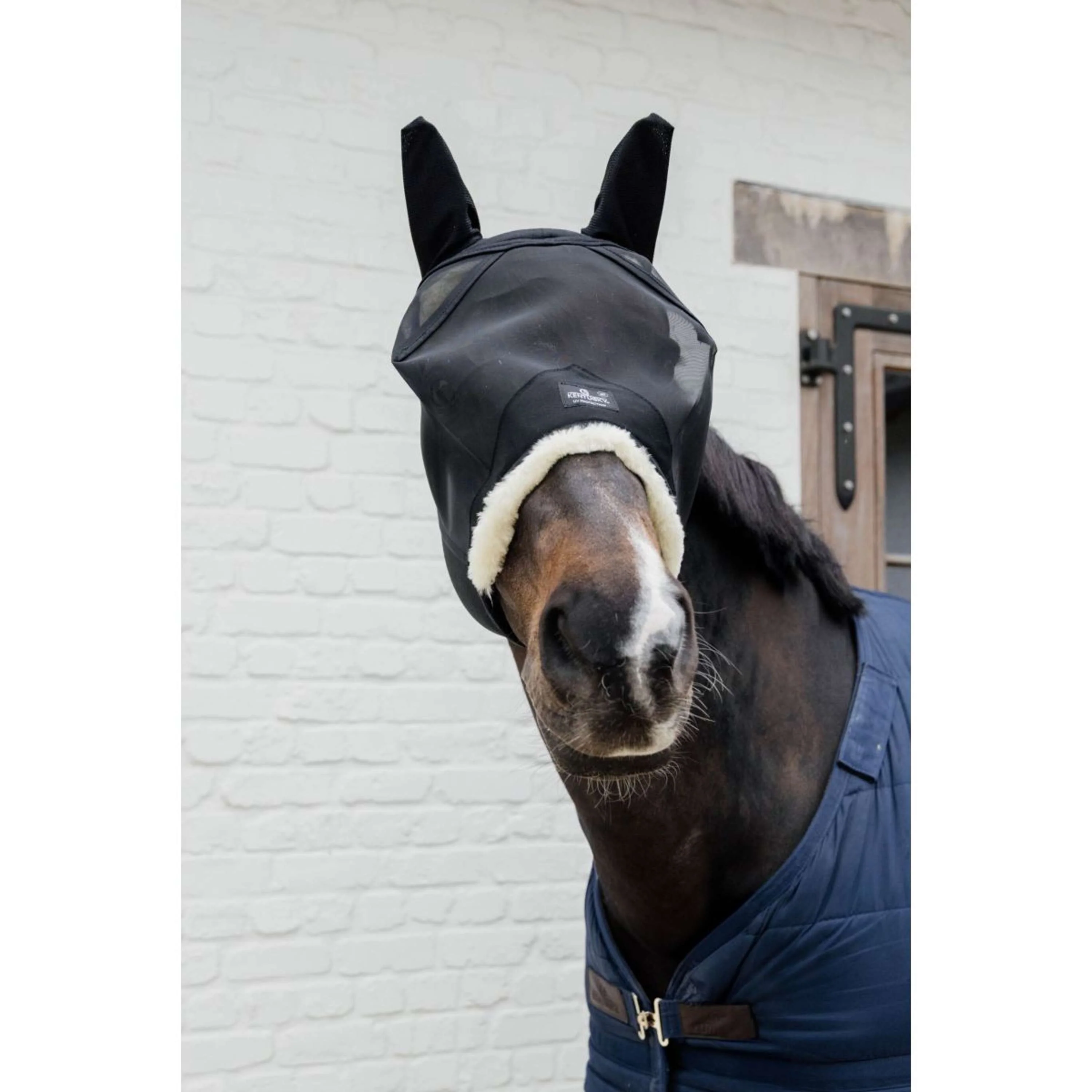 Kentucky Fliegenmaske Skin Friendly mit Ohren Schwarz - Image 2