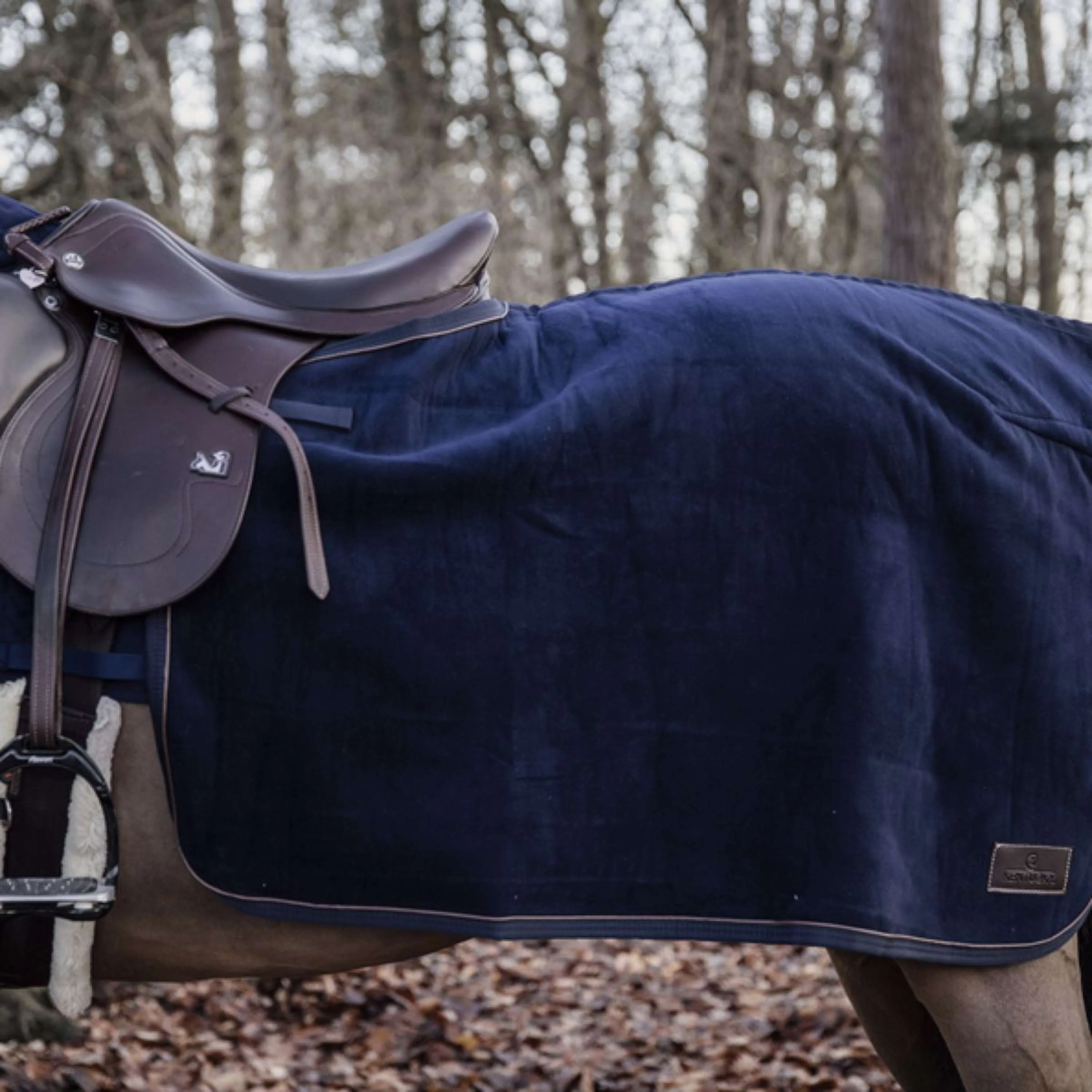 Kentucky Horsewear Ausreitdecke Quadratisch Heavy Fleece Navy - Image 2