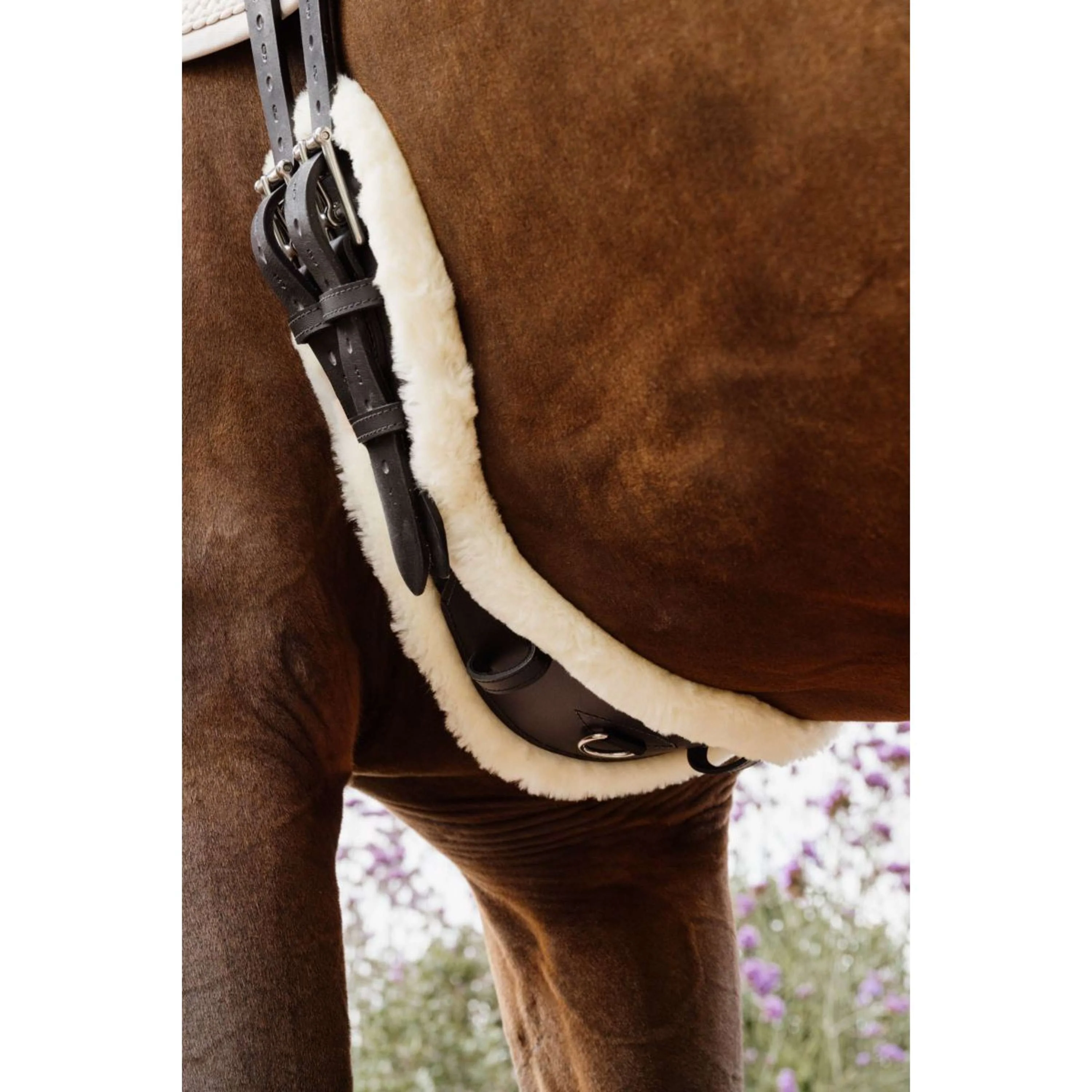 Kentucky Horsewear Dressurgurt Anatomic Sheepskin Schwarz - Image 4
