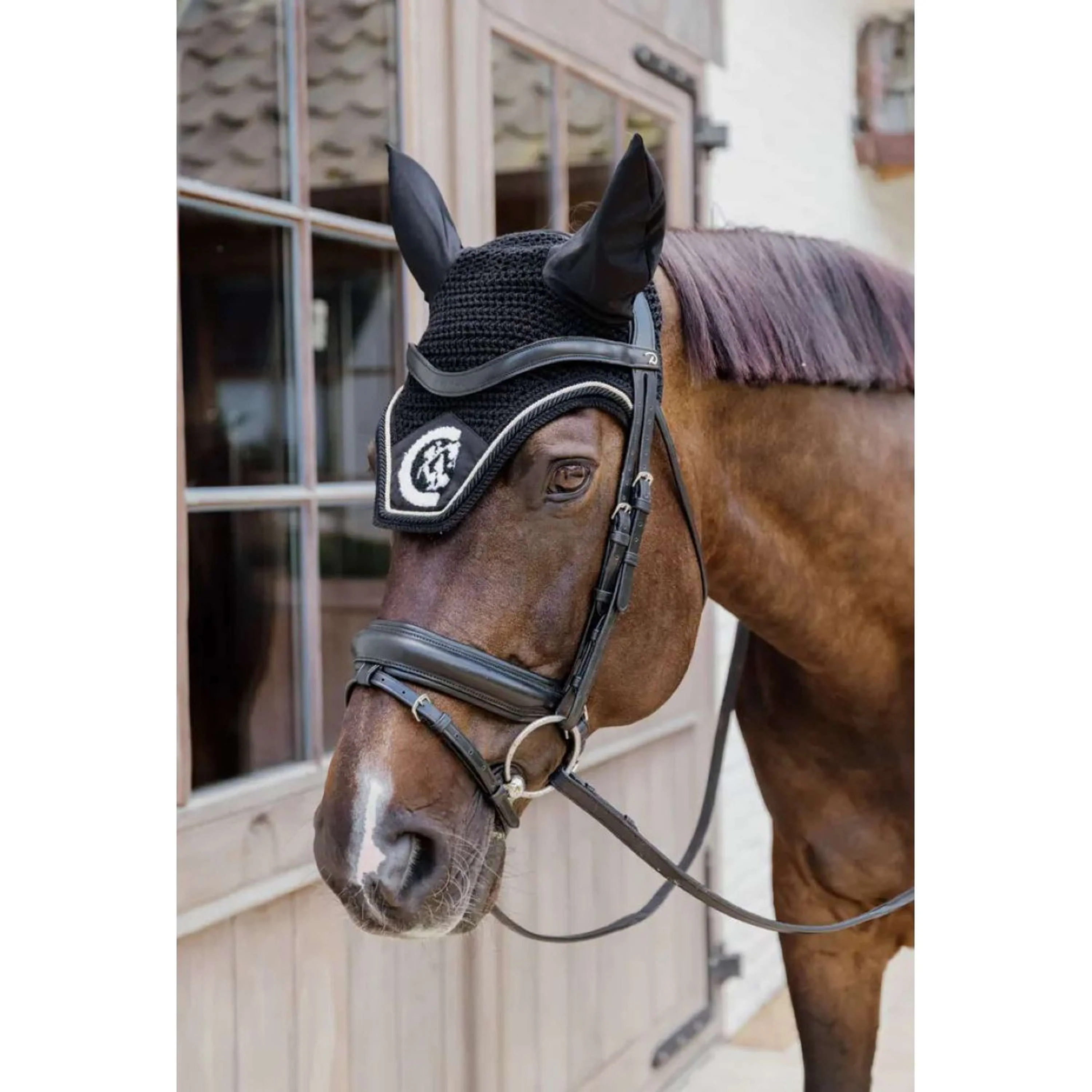 Kentucky Horsewear Fliegenhaube Wellington 3D Logo Schwarz - Image 3