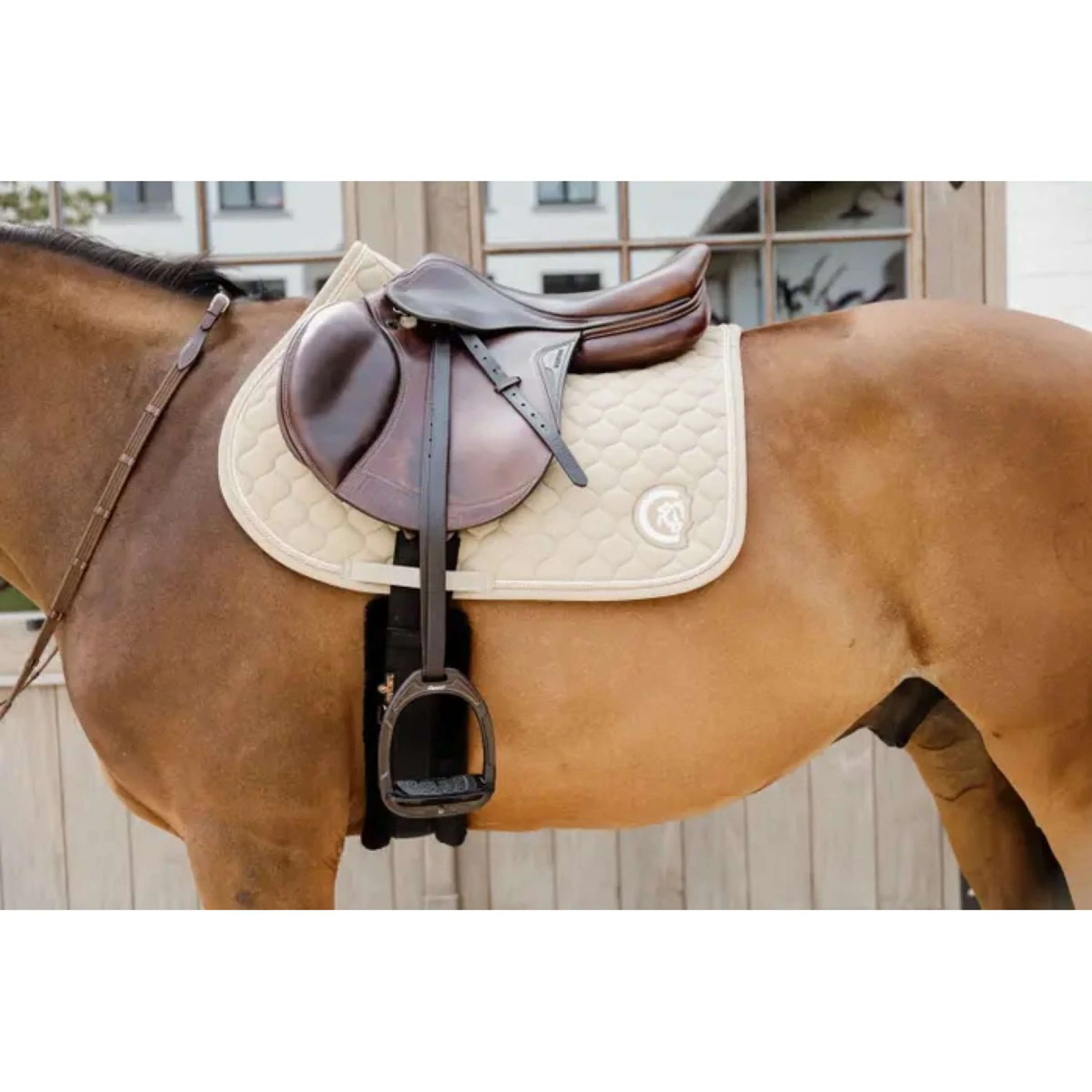 Kentucky Horsewear Schabracke Onion Quilt 3D Logo Springen Beige - Image 2