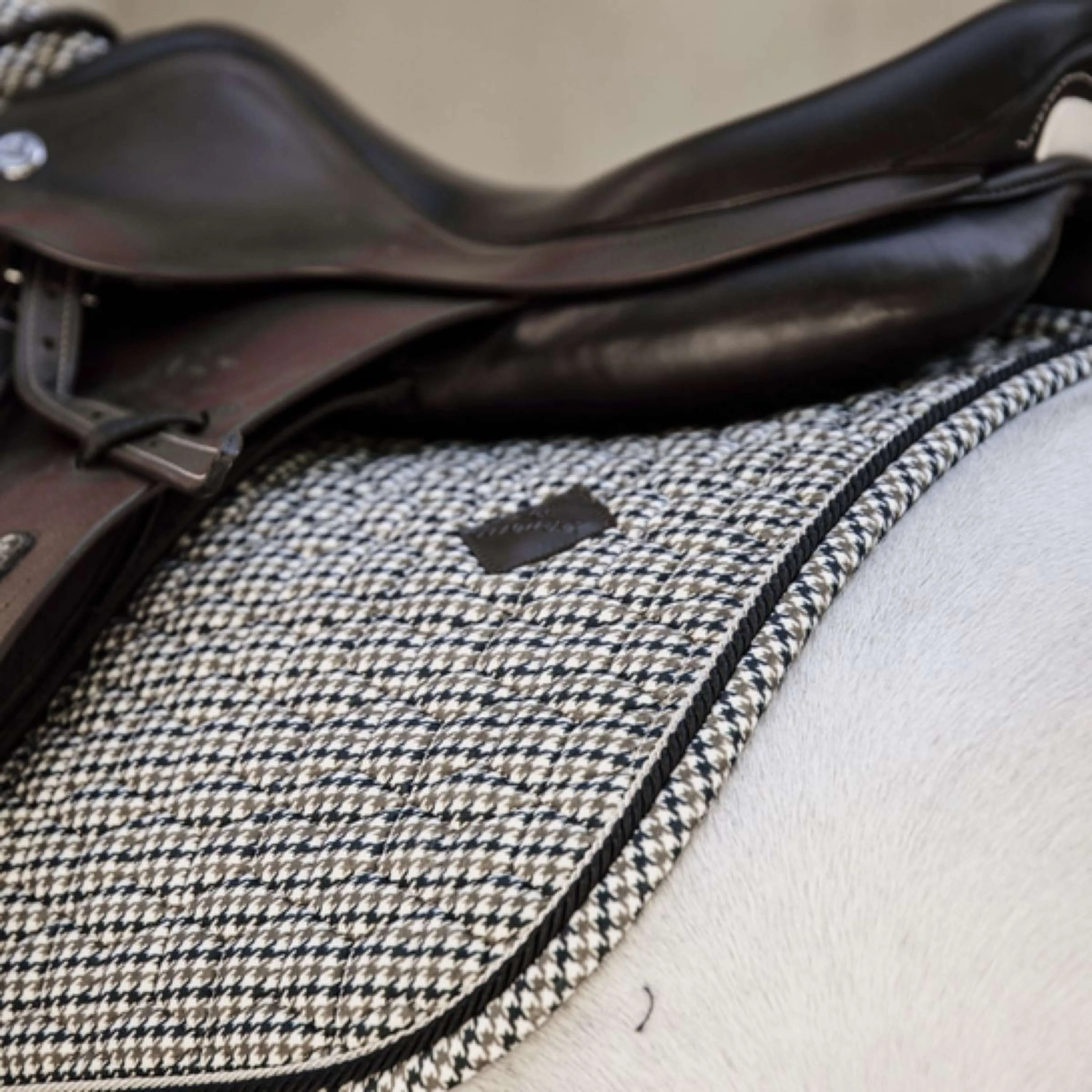 Kentucky Horsewear Schabracke Pied-de-Poule Springen Braun - Image 2