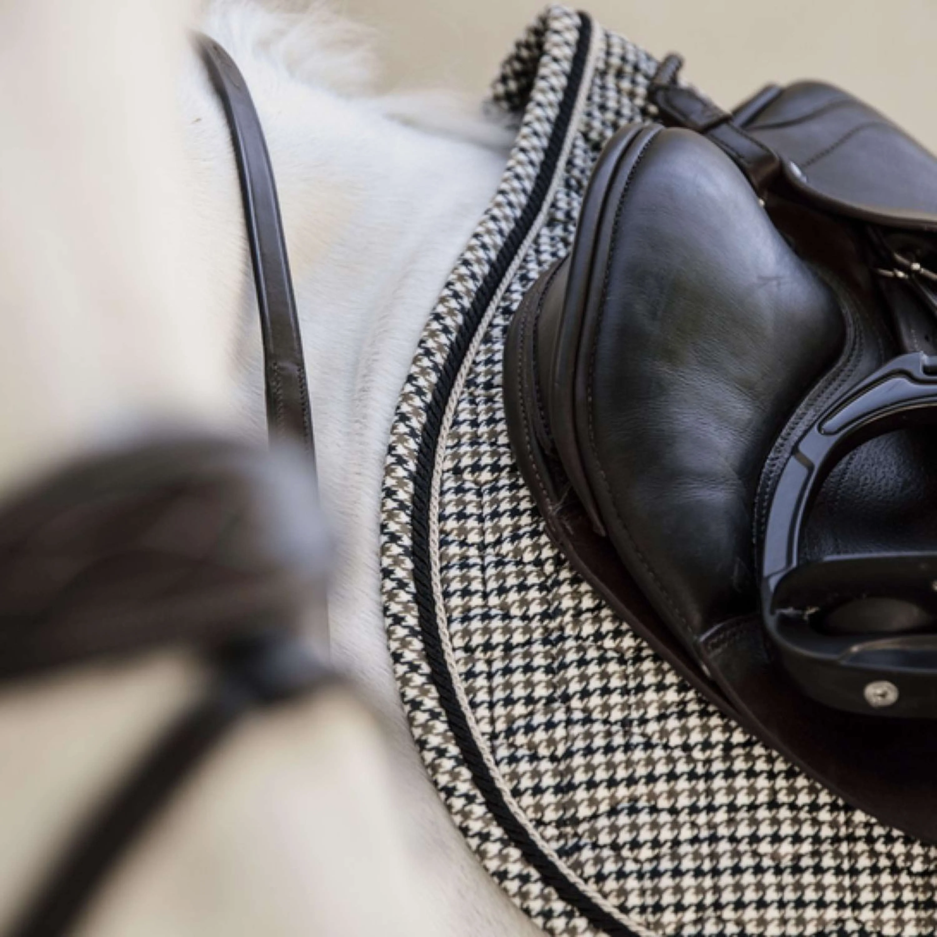 Kentucky Horsewear Schabracke Pied-de-Poule Springen Braun - Image 3