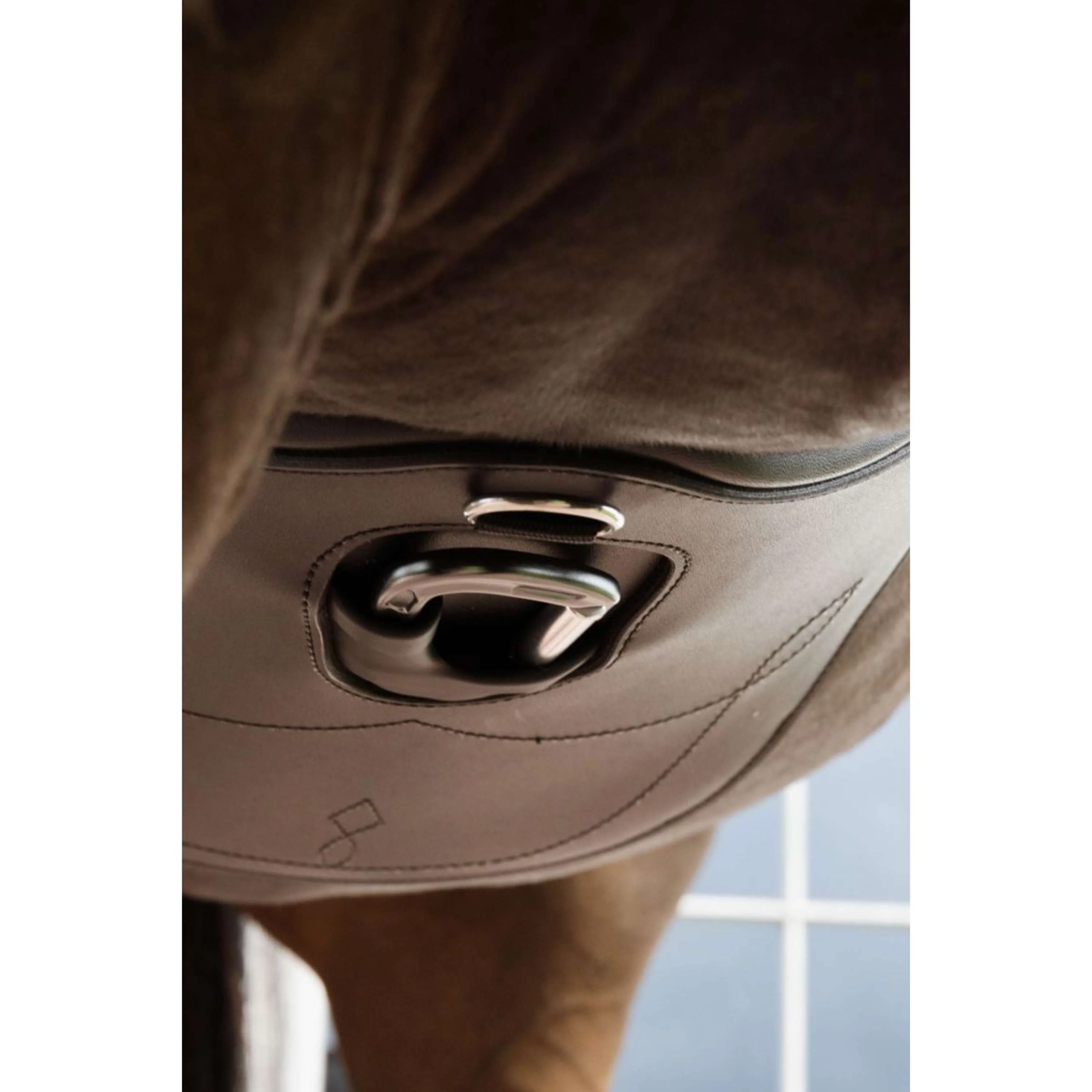 Kentucky Horsewear Spring Sattelgurt Bauchtasche Anatomic Braun - Image 11