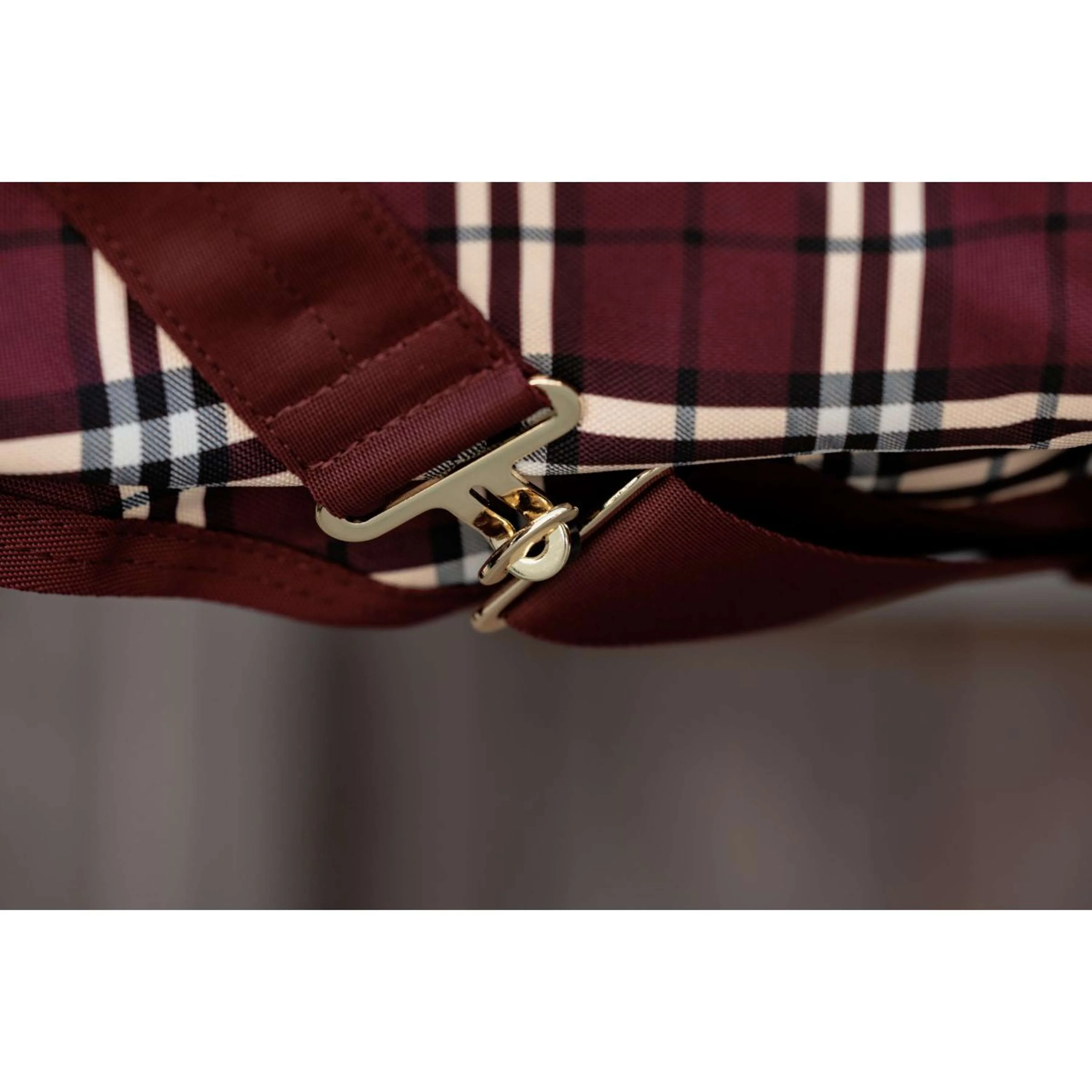 Kentucky Horsewear Winterdecke All Weather Waterproof Comfort 200g Bordeaux - Image 5