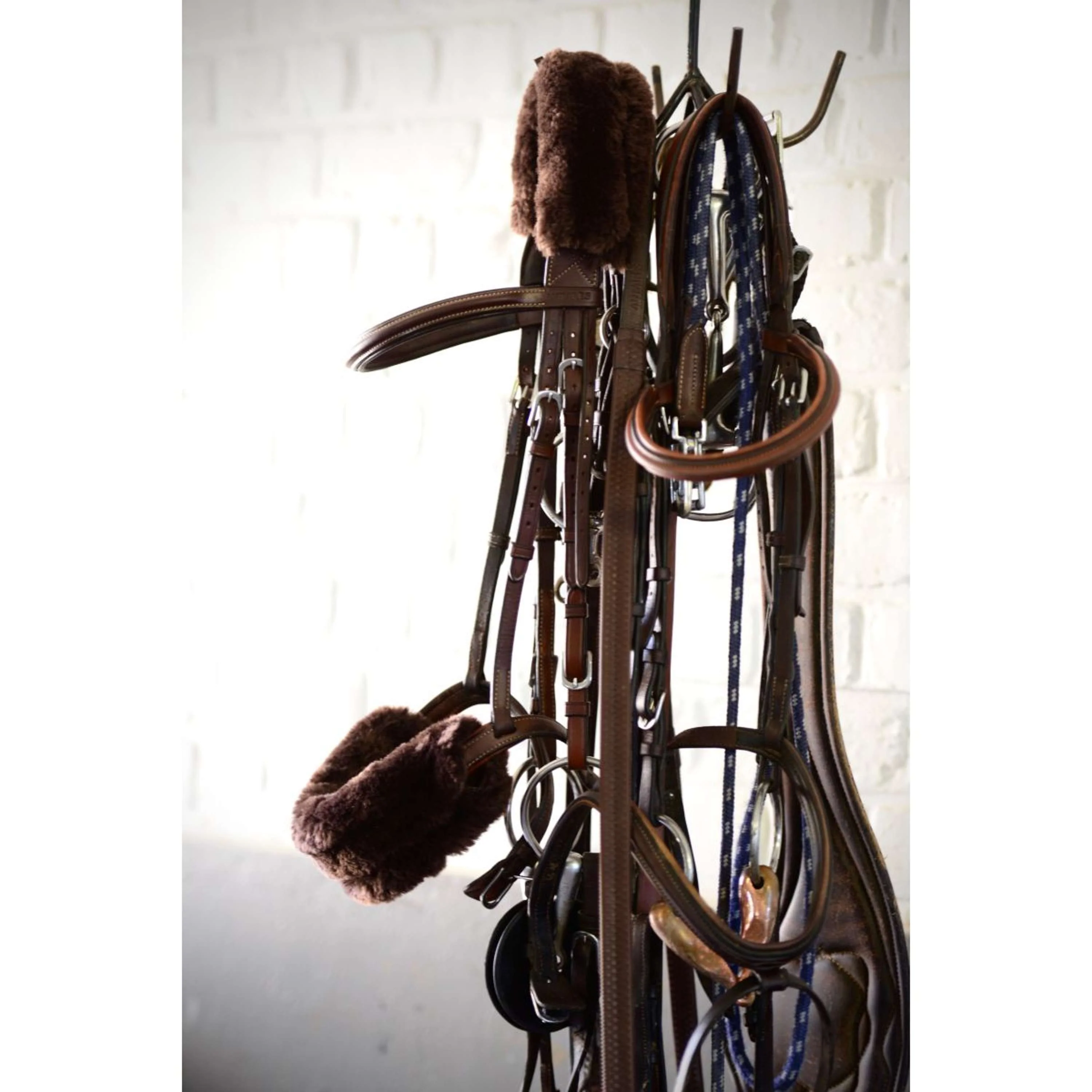Kentucky Nasenriemenüberzug Sheepskin Braun - Image 4