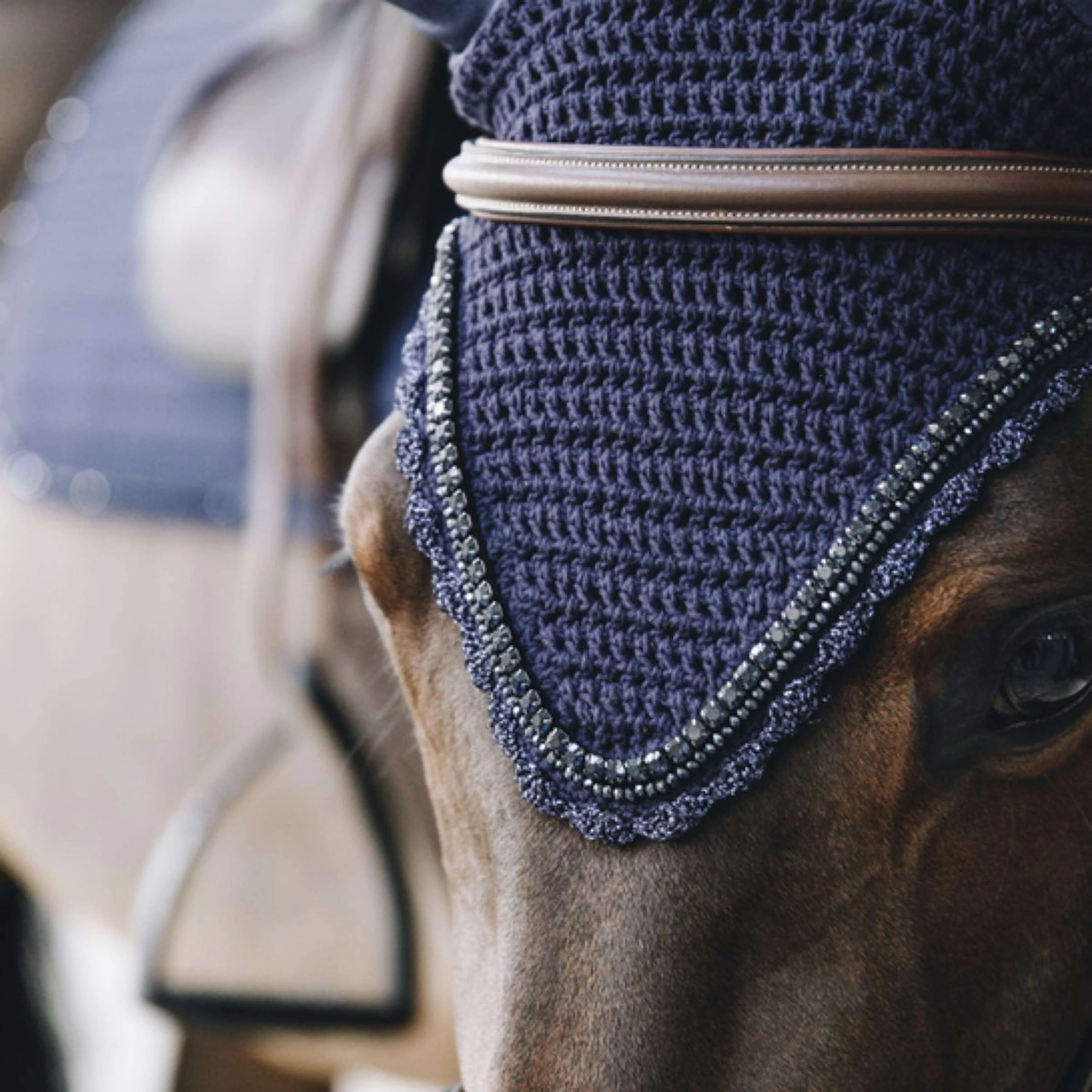 Kentucky Ohrnetz Long Stone & Pearl Dark Navy