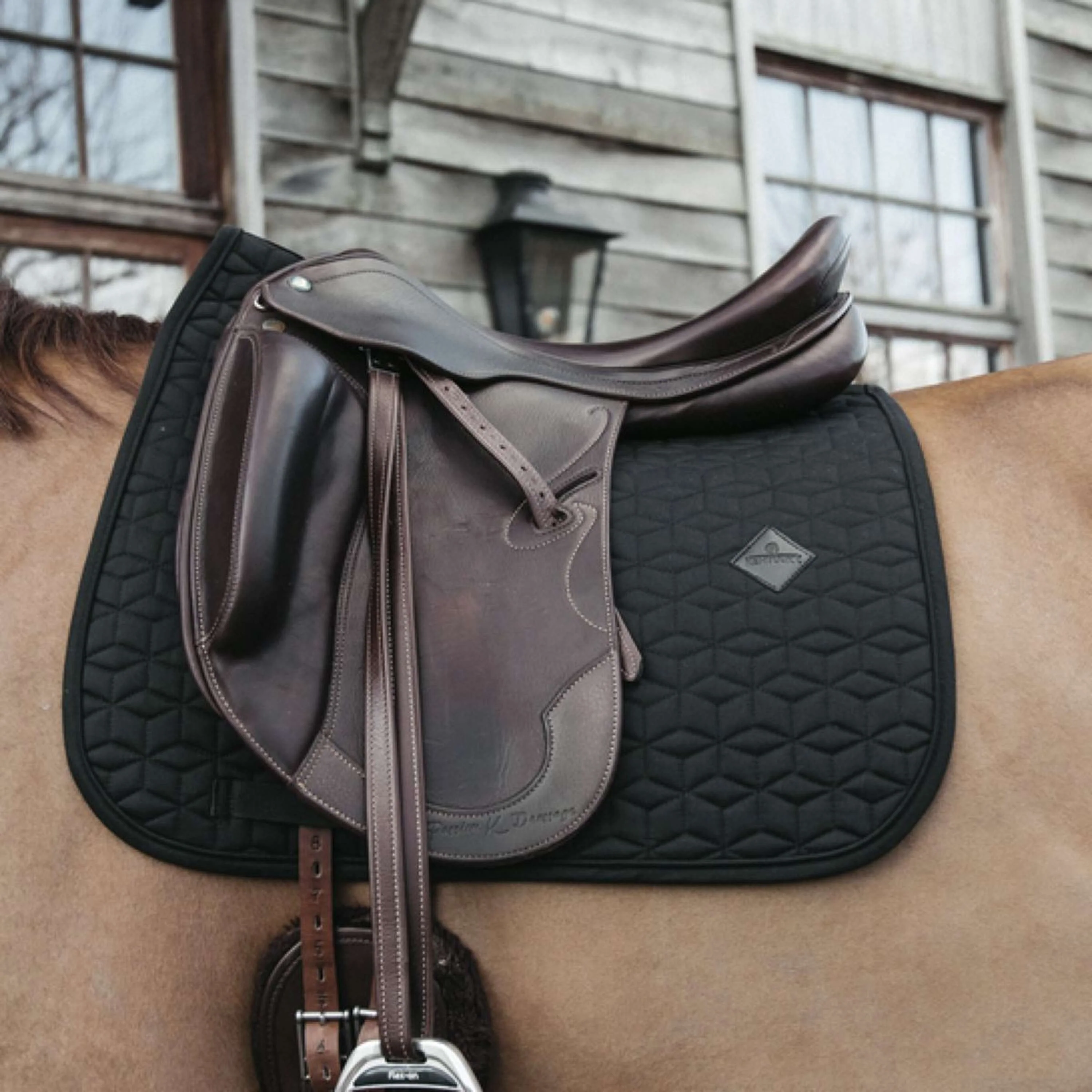 Kentucky Schabracke Classic Dressur Schwarz - Image 2