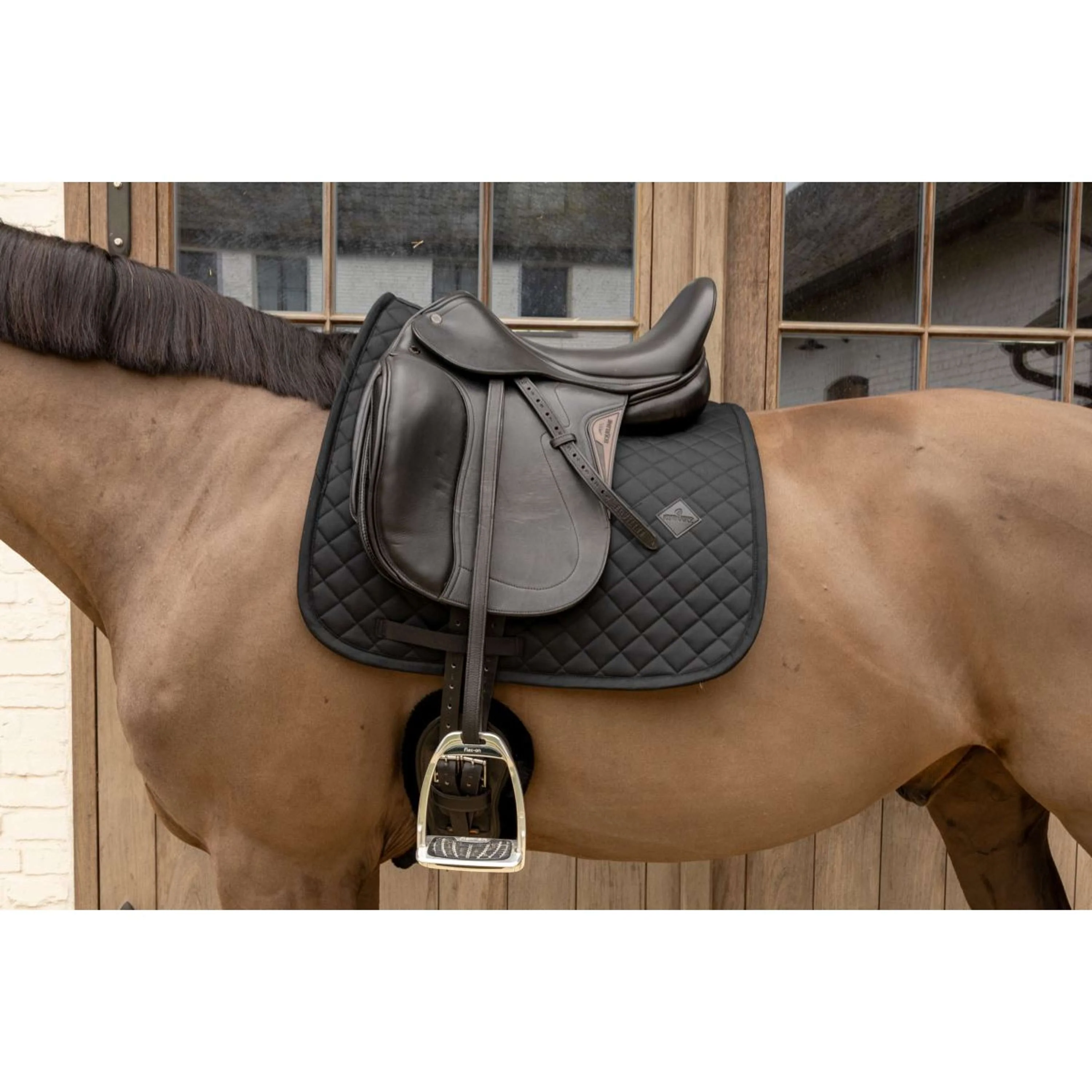 Kentucky Schabracke Skin Friendly Diamond Dressur Schwarz - Image 6