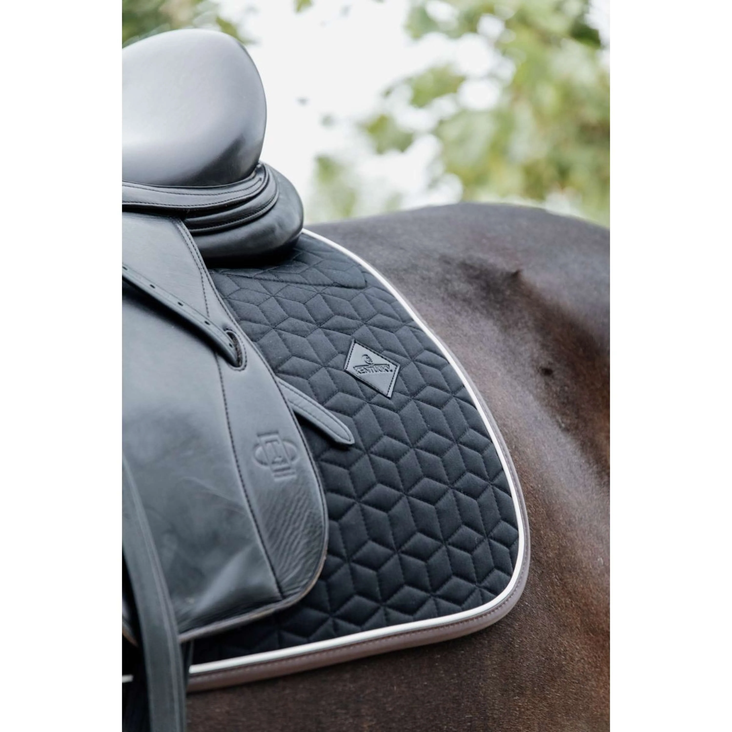 Kentucky Schabracke Skin Friendly Dressur Schwarz - Image 4