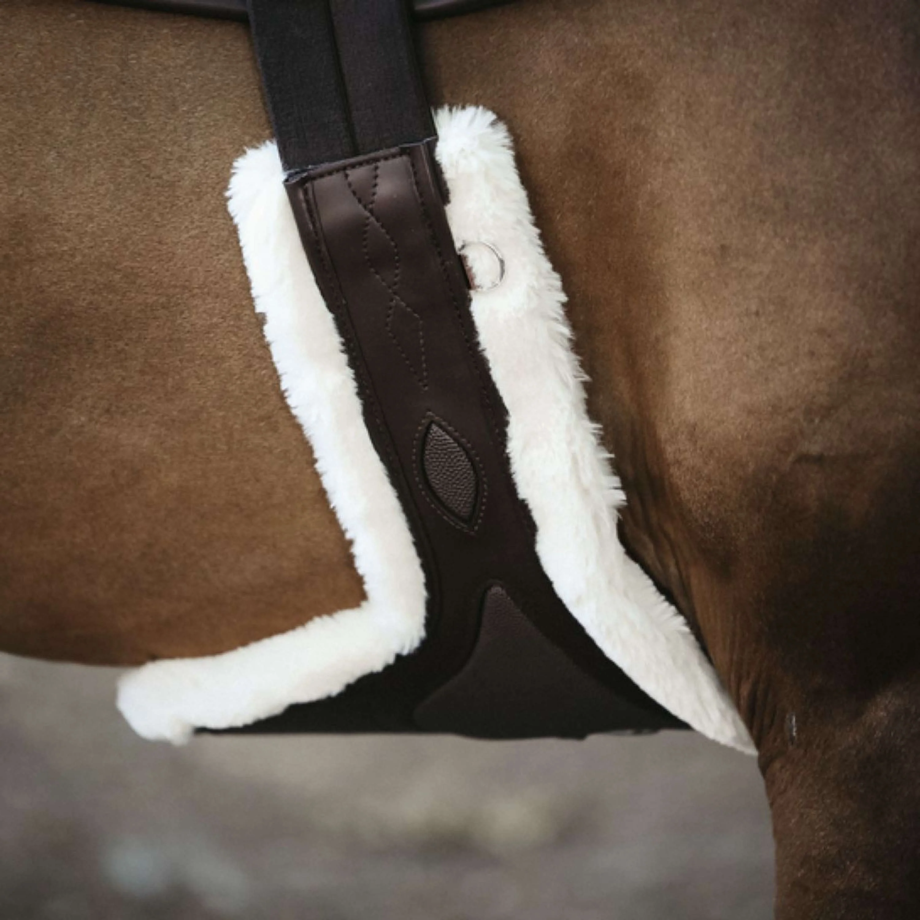 Kentucky Spring Sattelgurt Sheepskin Special Braun - Image 2