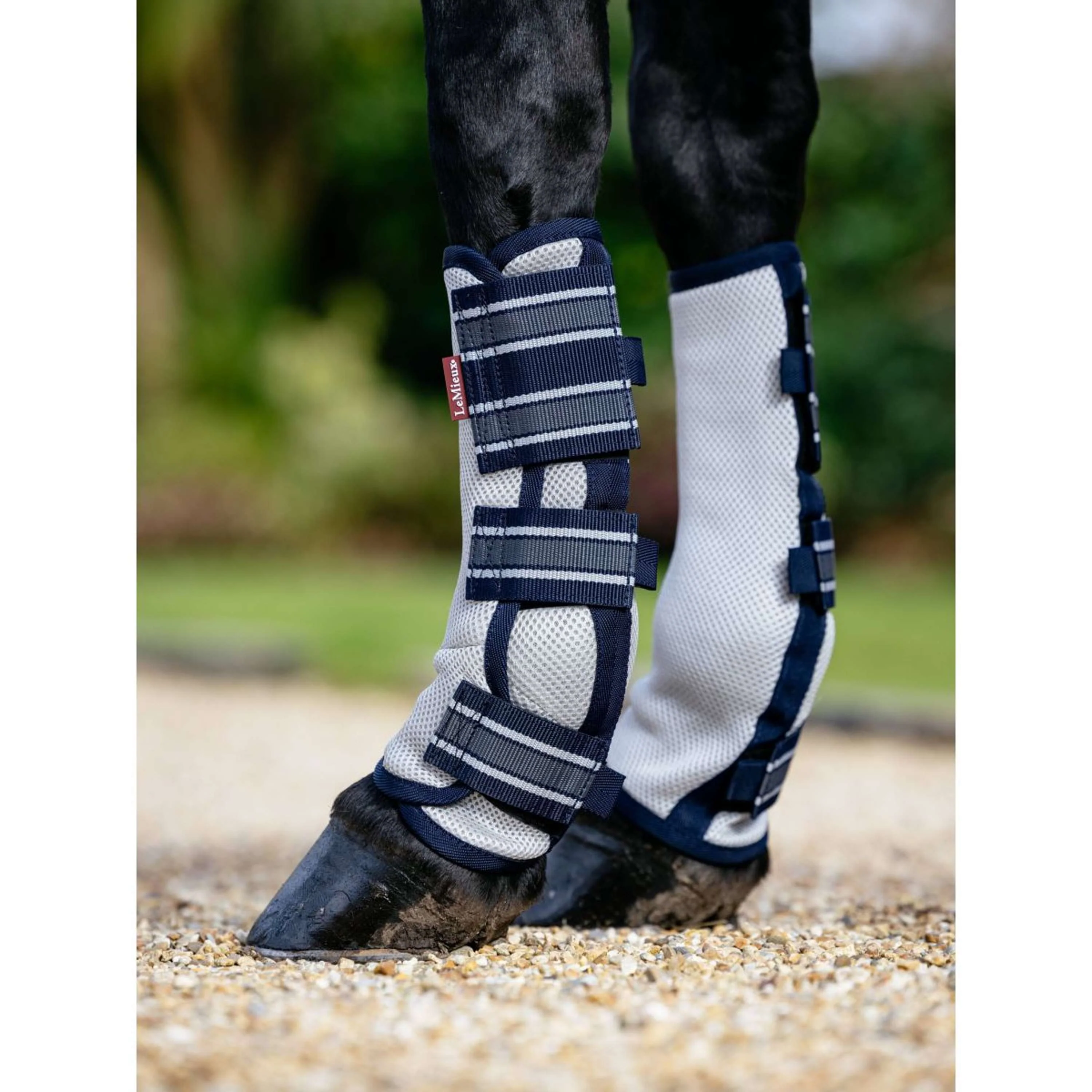 LeMieux Fliegenschutz Mesh Arika Navy - Image 2
