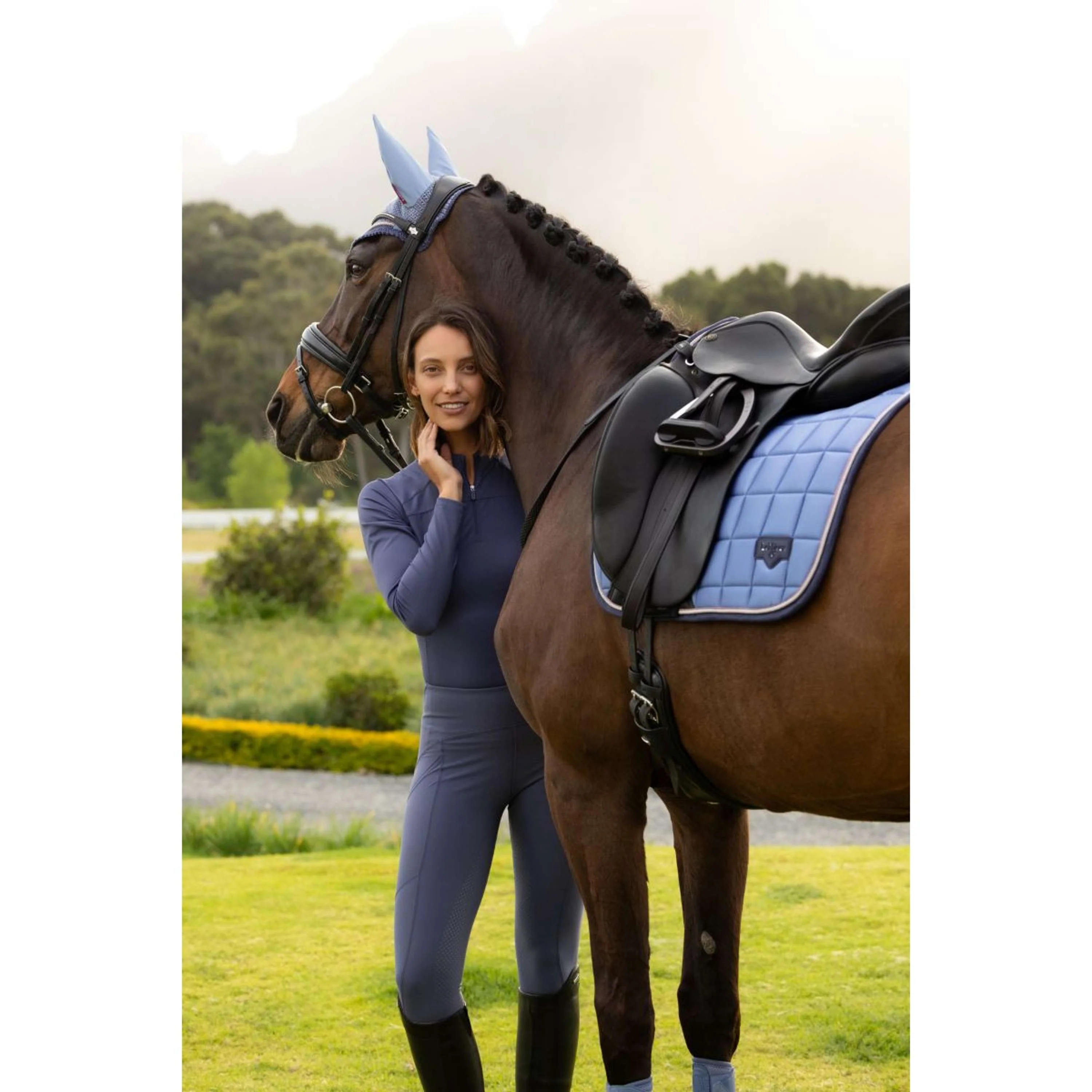 LeMieux Schabracke Loire Classic Square Dressur Powder Blue - Image 17