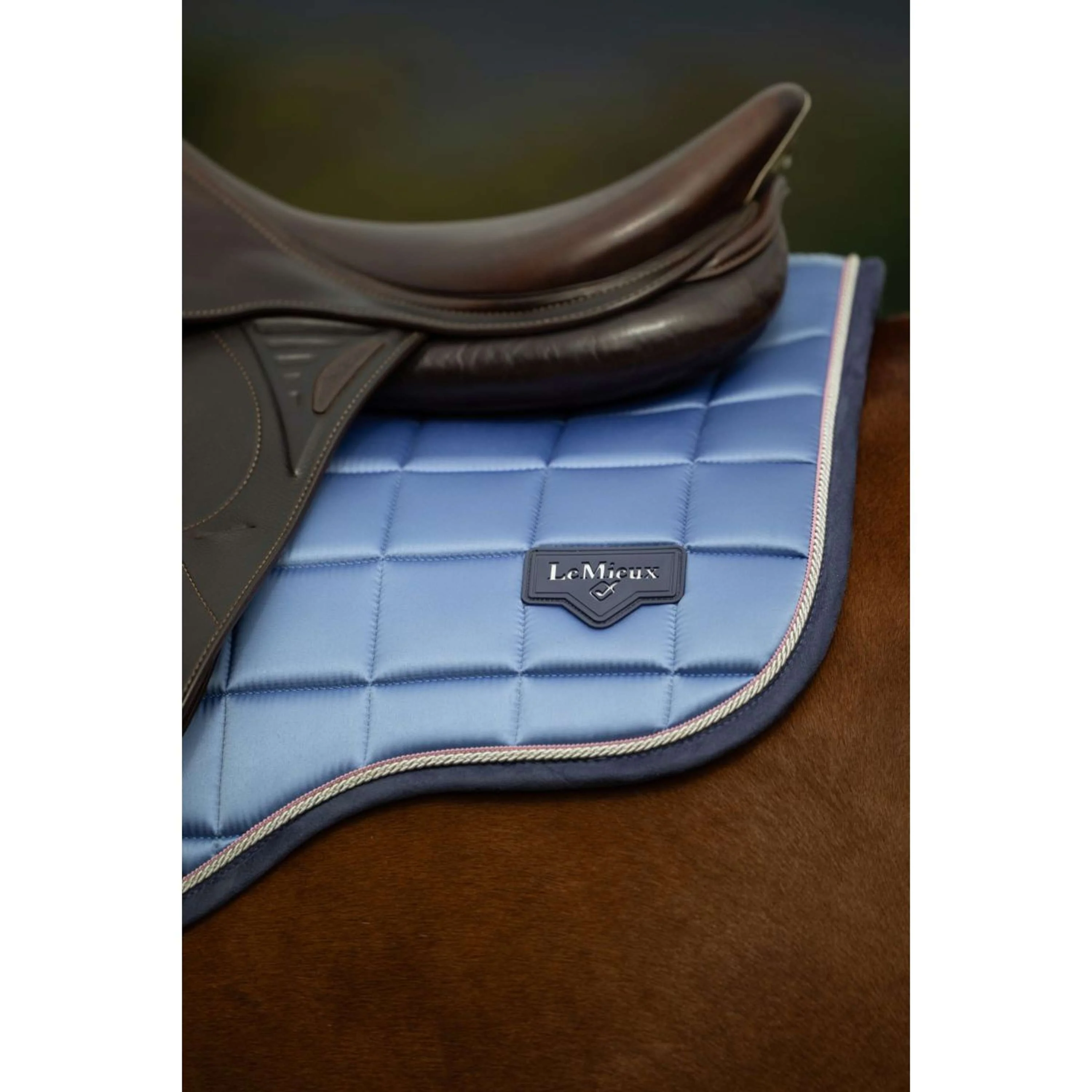 LeMieux Schabracke Loire Classic Square Vielseitigkeit Powder Blue - Image 3