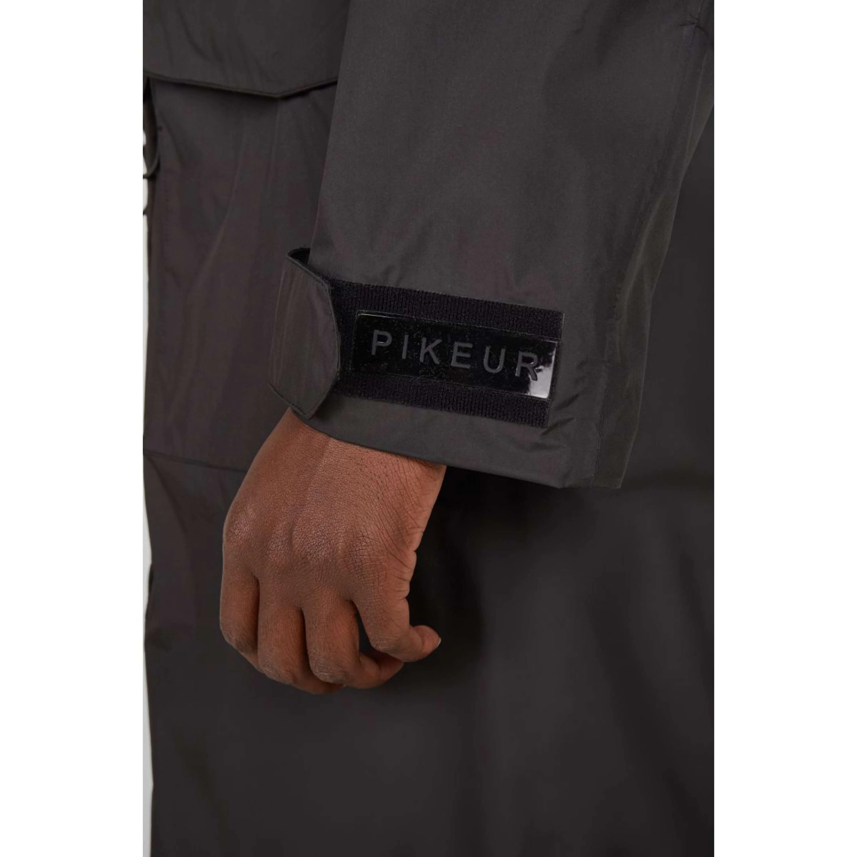 Pikeur Lange Regenjacke SS26 Schwarz - Image 4