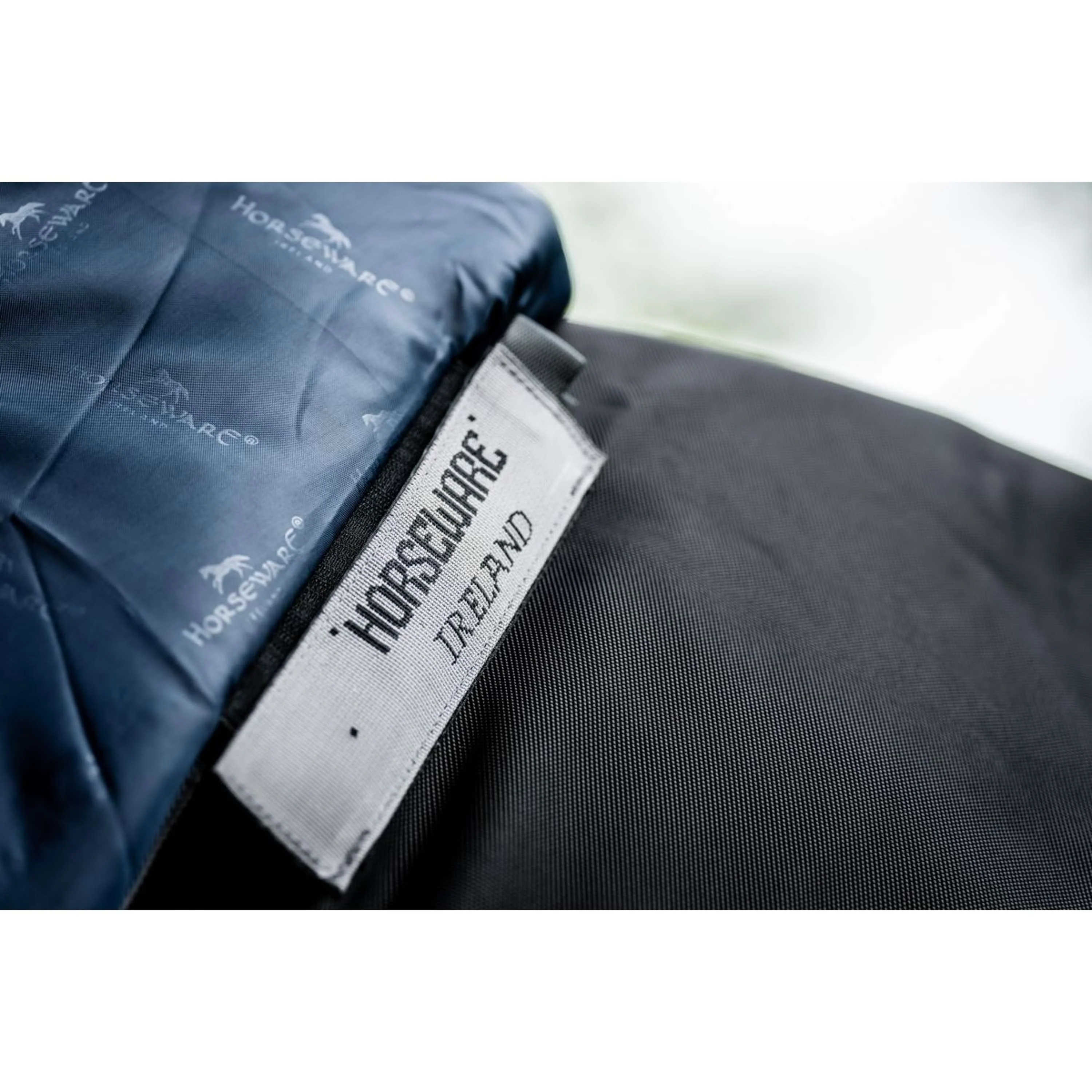 Rambo Turnout 1680D Plus 100g Schwarz/Thunderstorm Grey/Silver - Image 2