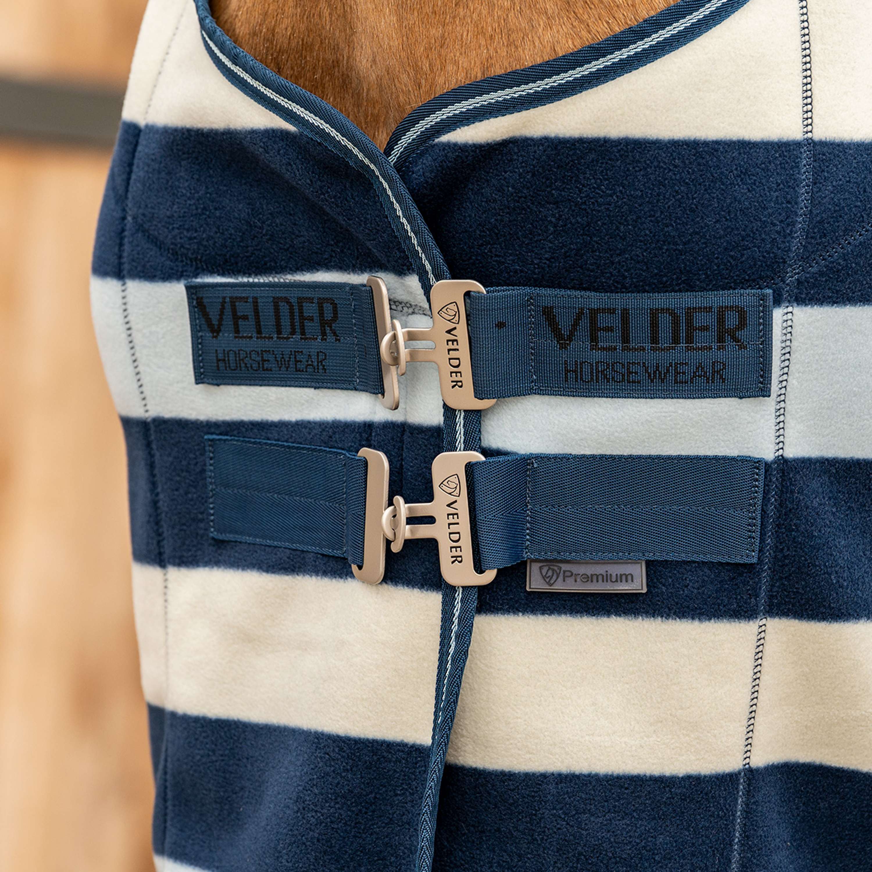 Velder Horsewear Deluxe Fleece Cooler Rug Navy - Image 2