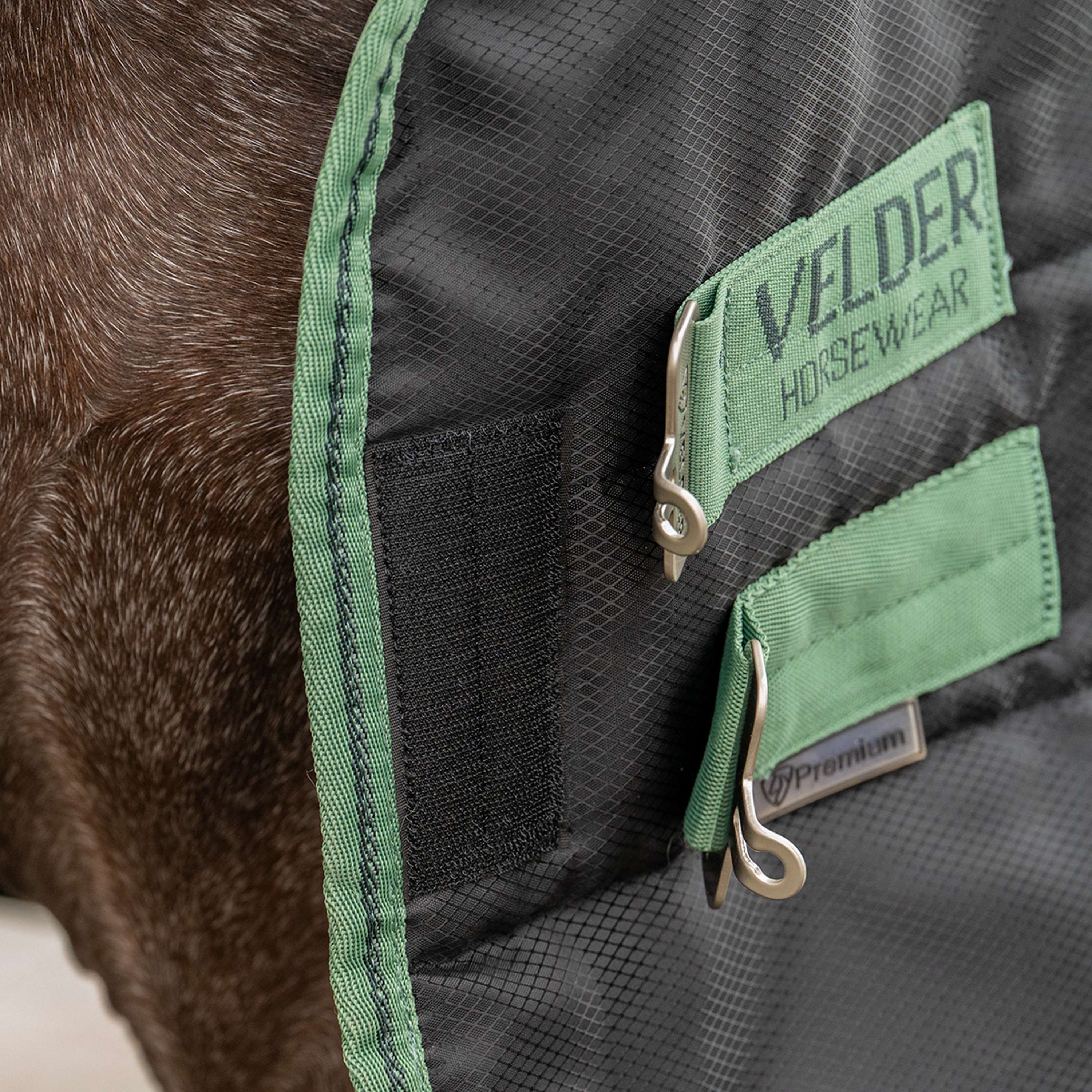 Velder Horsewear Stalldecke 210D 100g Schwarz - Image 4