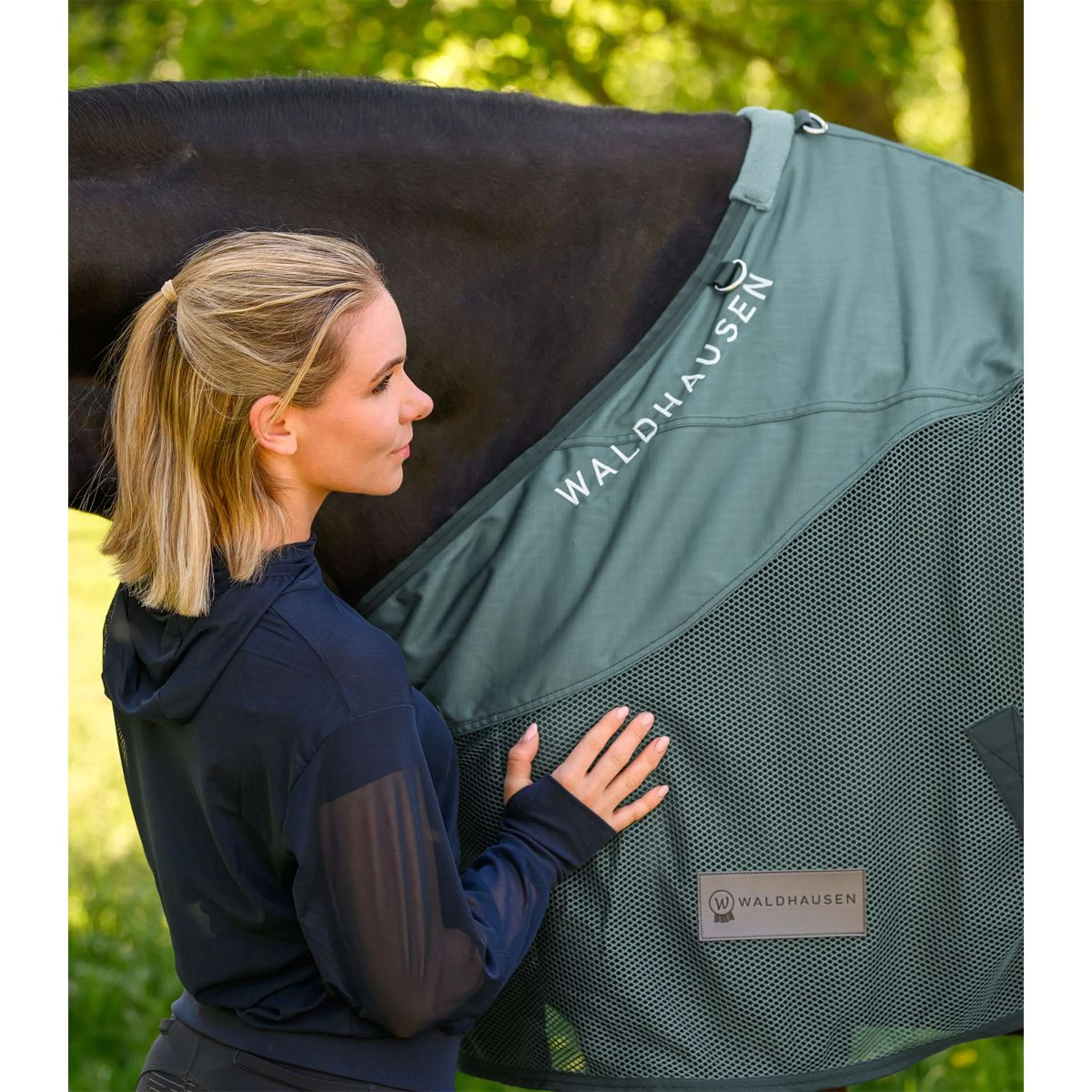 Waldhausen Fliegendecke Comfort Wasserdichter Rücken Pine Green - Image 2
