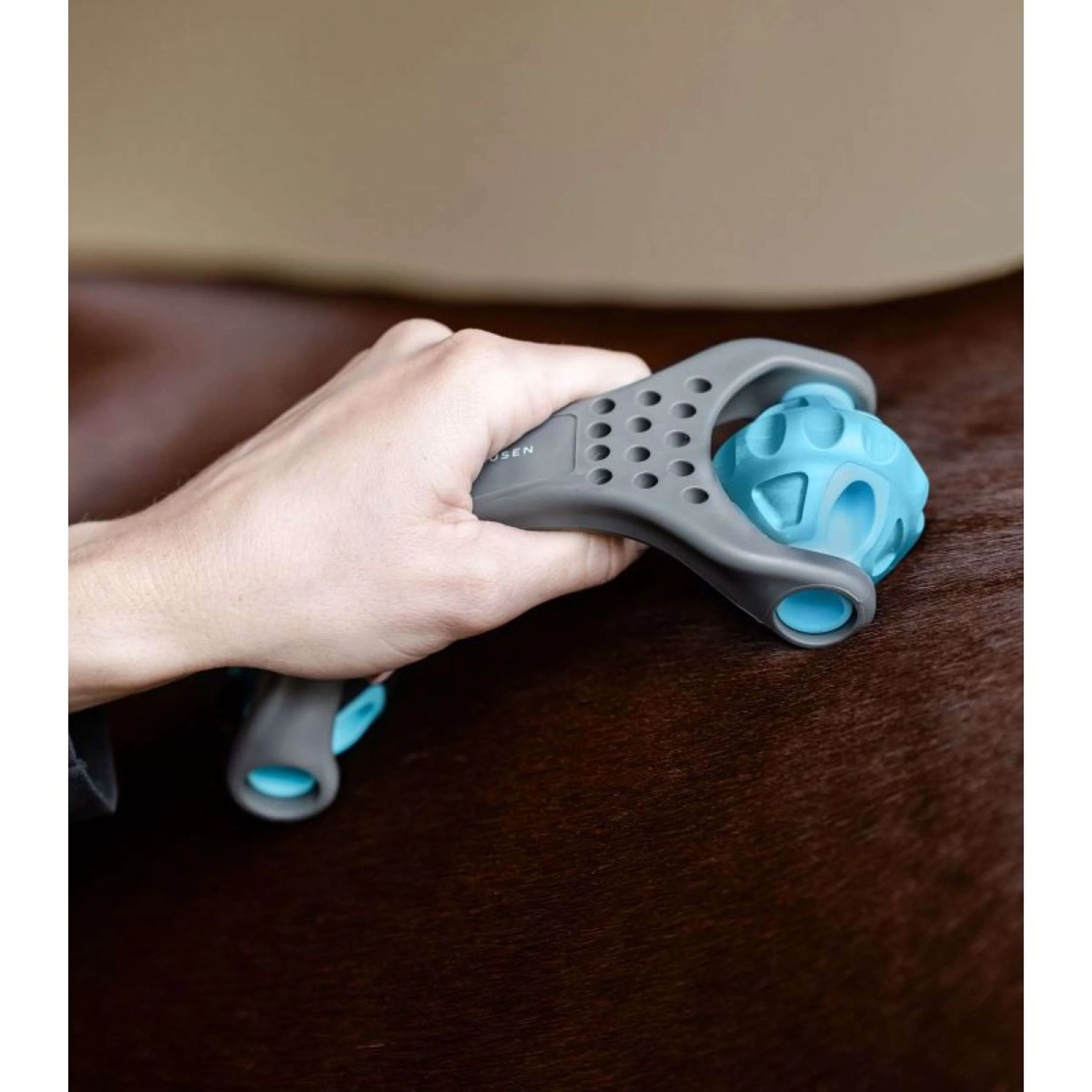 Waldhausen Health + Care Massagebürste Relax Roller Grau/Blau - Image 2