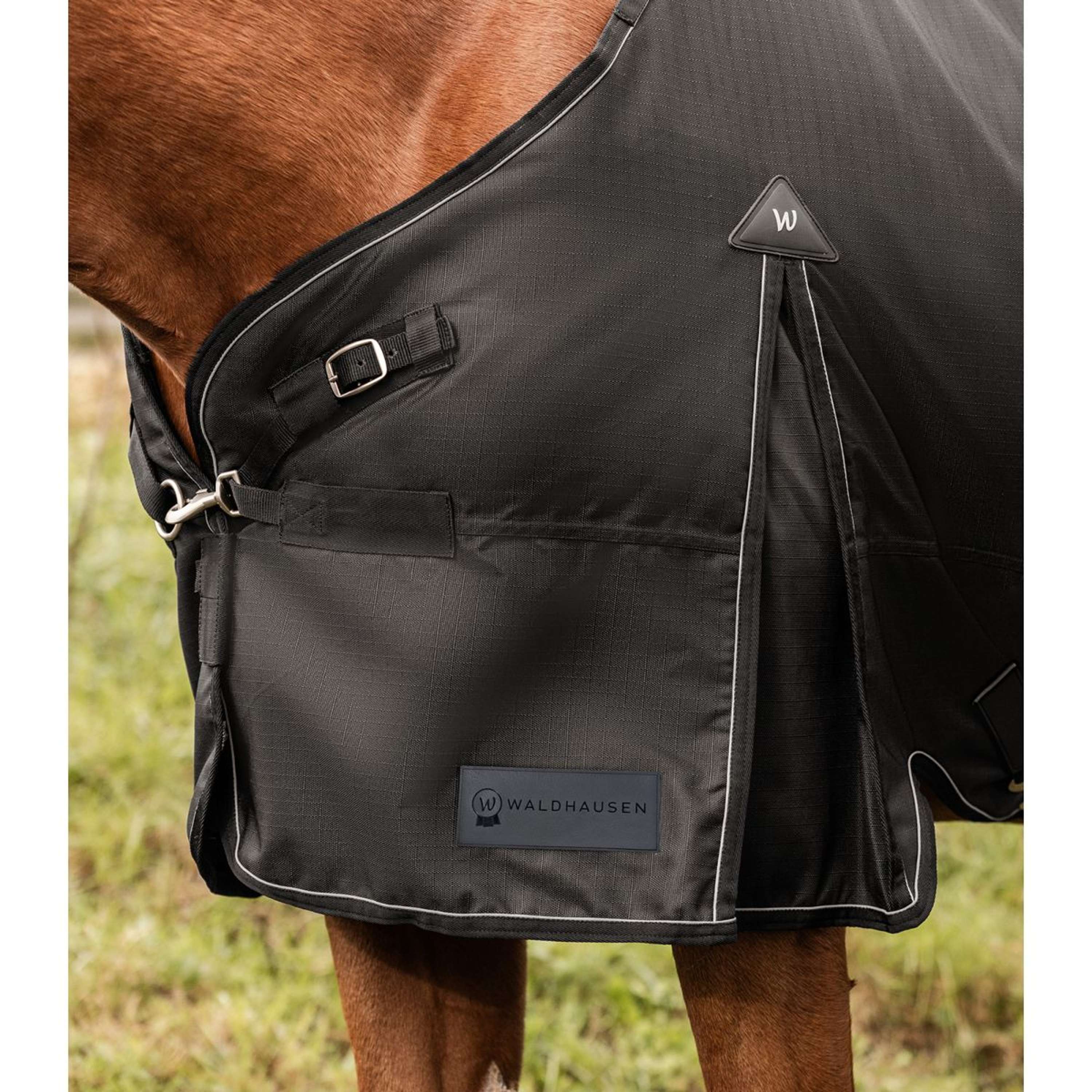 Waldhausen Outdoordecke Scandic 100g Schwarz - Image 4